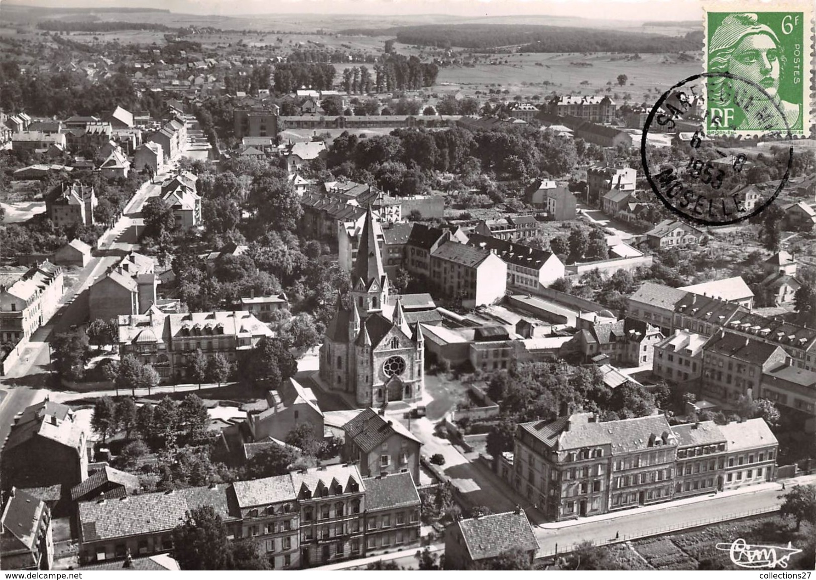 57-SARREGUEMINES- VUE  AERIENNE SUR LA VILLE, RIVE DROITE DE LA SARRE ET LE TEMPLE PROTESTANT - Sarreguemines