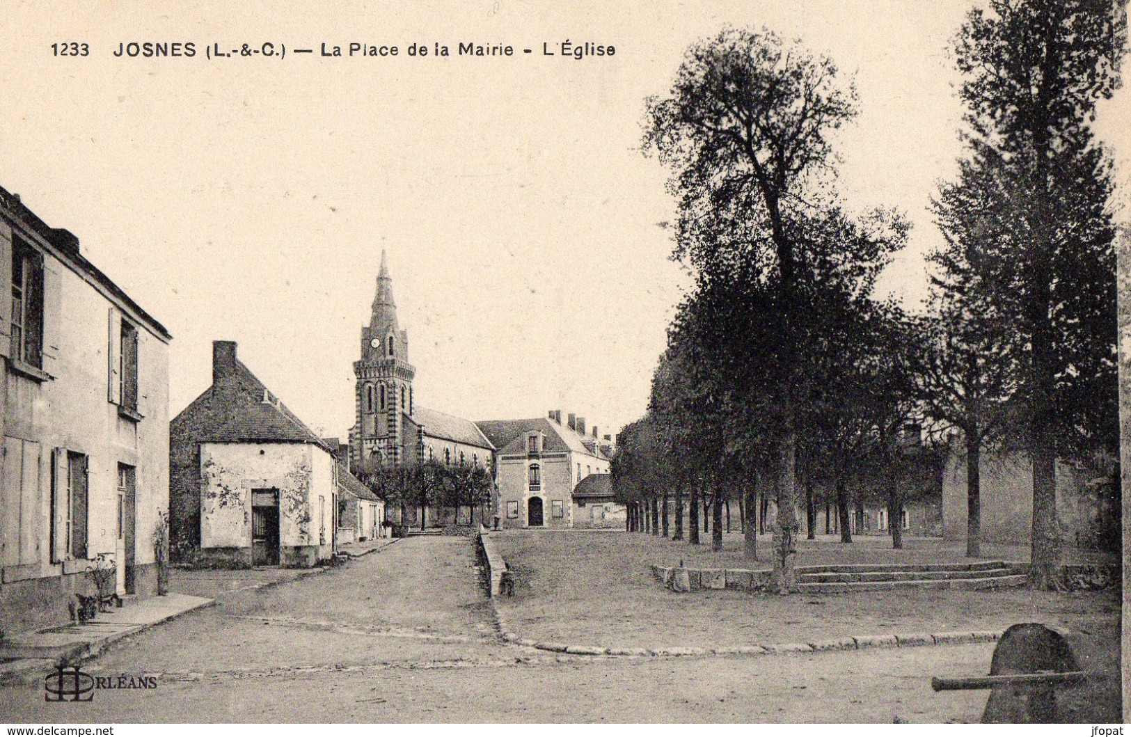 41 LOIR ET CHER - JOSNES La Place De La Mairie, L'Eglise - Autres & Non Classés