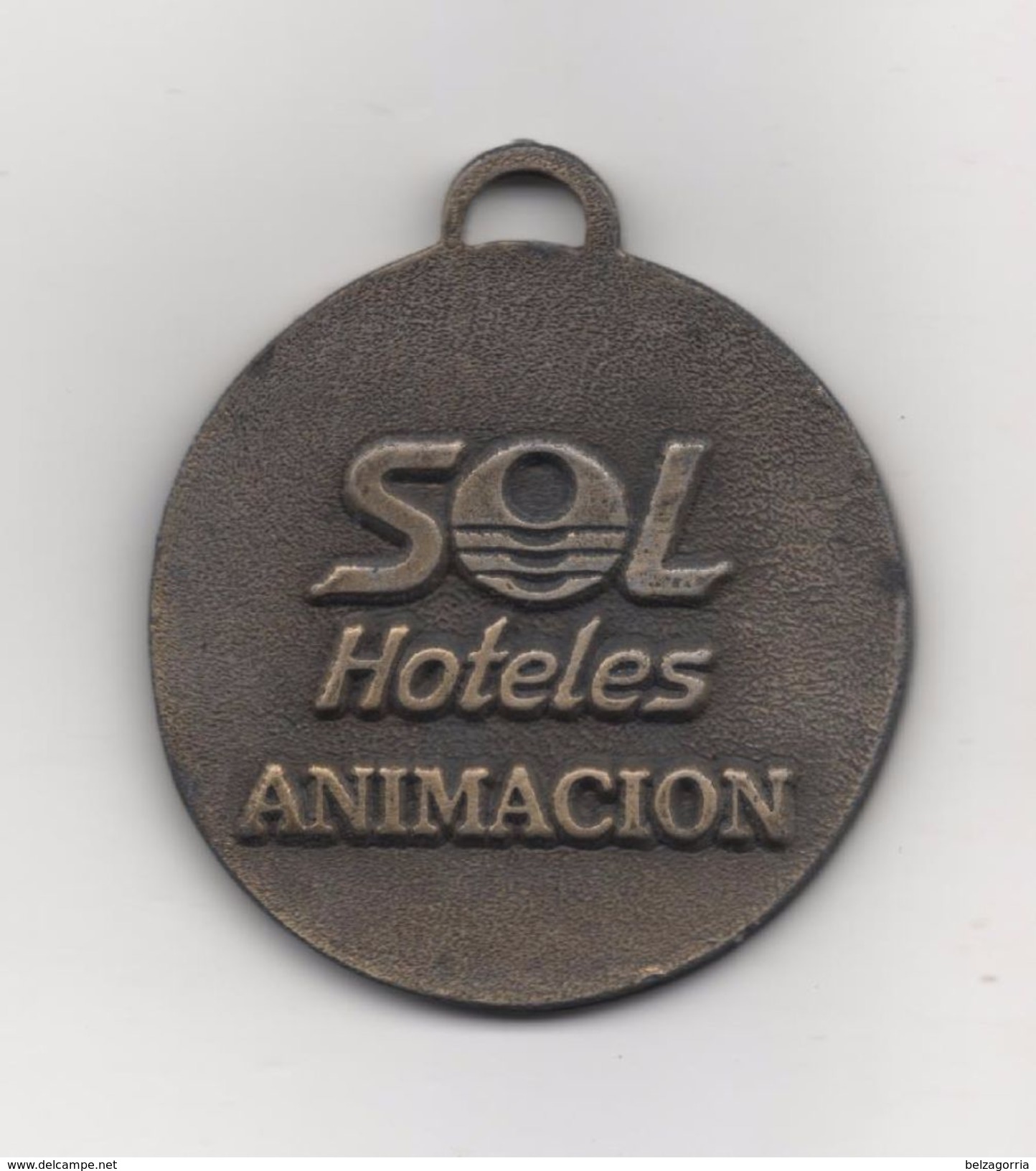 MEDAILLE  PUBICITAIRE   SOL  HOTELES  ANIMACION   -  ( Pas Courante) - Professionnels/De Société