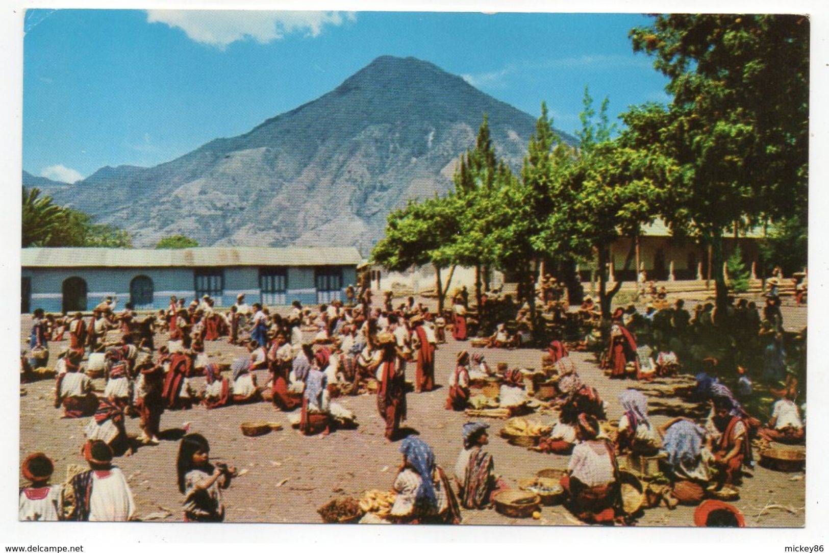 GUATEMALA--SANTIAGO ATITLAN--Mercado (très Animée)...... à  Saisir - Guatemala