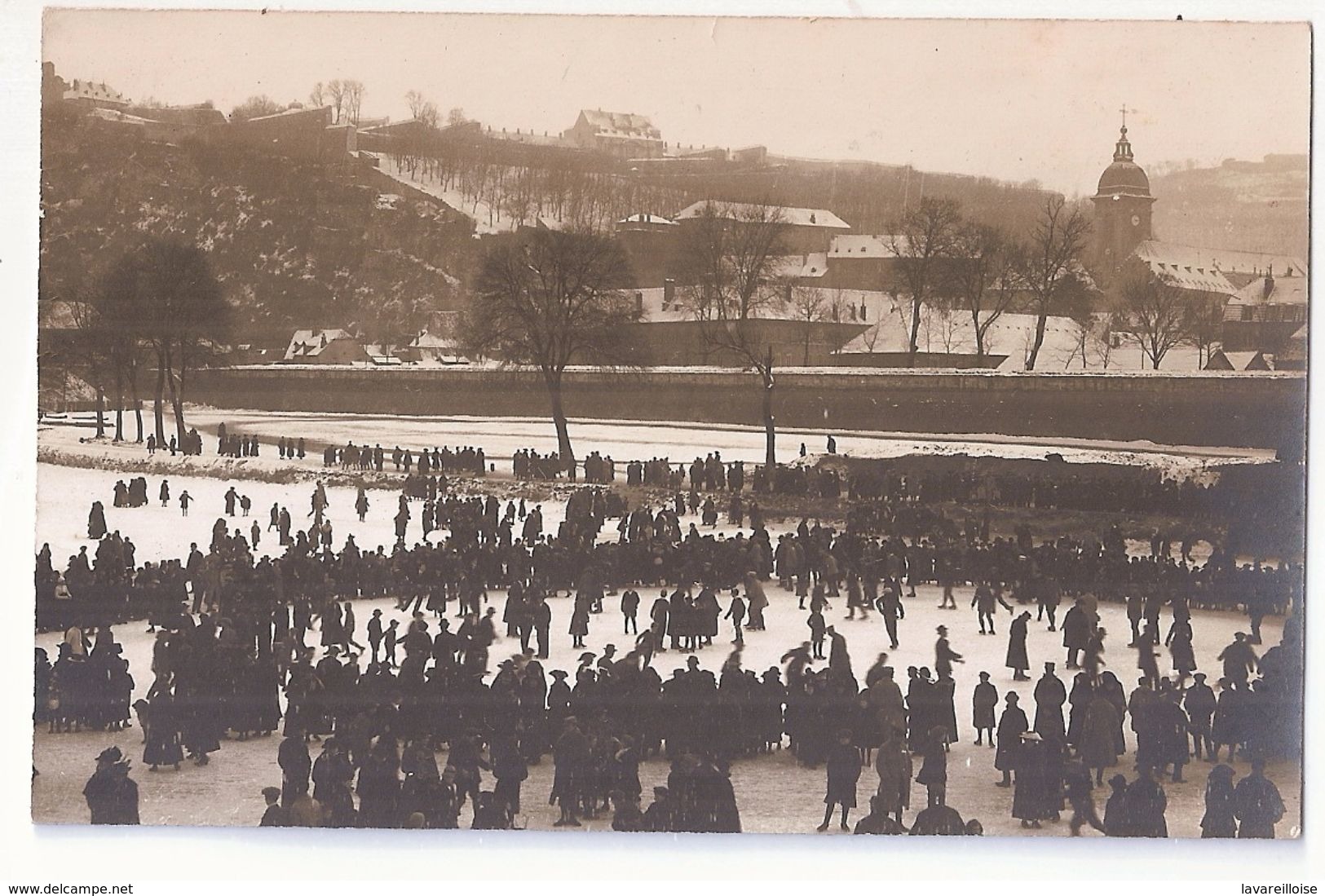 CPA 25 BESANCON CARTE PHOTO LAC GELE SUPERBE RASSEMBLEMENT GROSSE ANIMATION RARE BELLE CARTE !! - Besancon