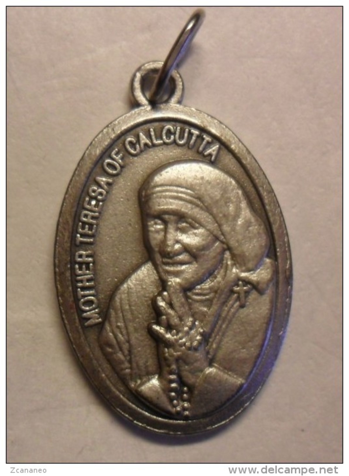 *MEDAGLIA MADRE TERESA DI CALCUTTA - - Altri & Non Classificati