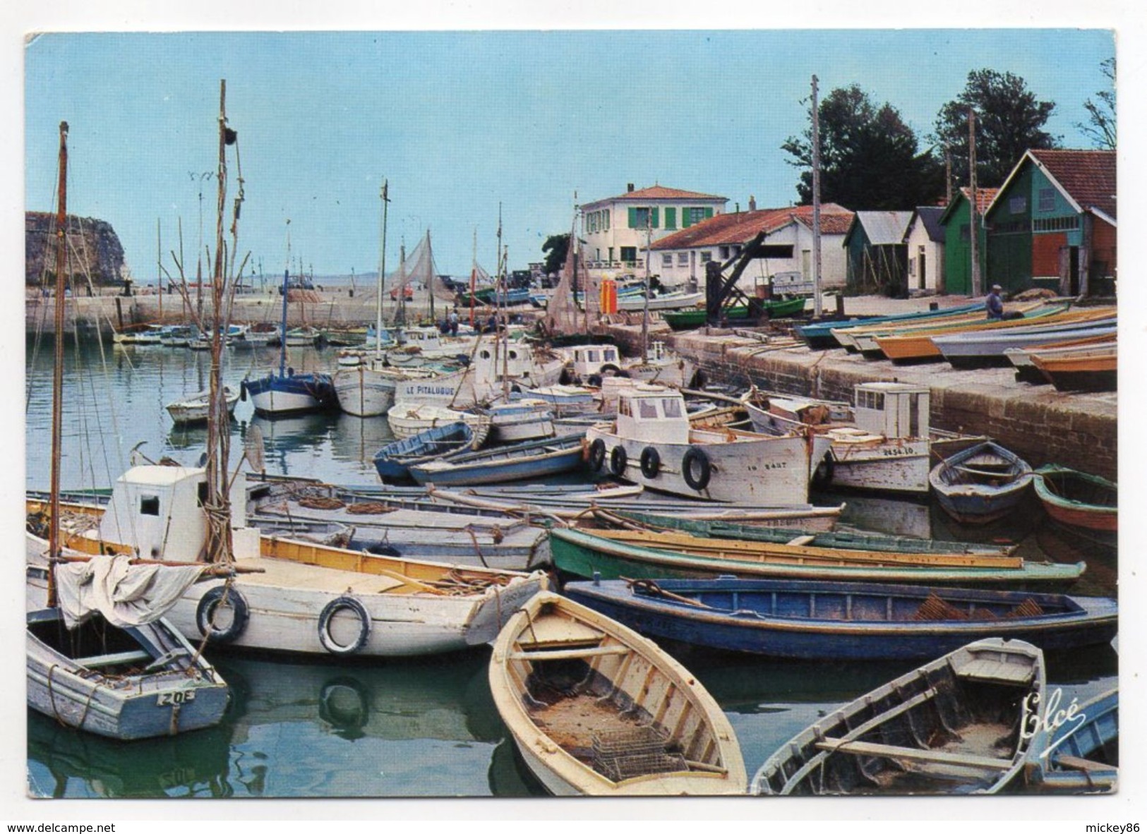 Ile D'Oléron--LE CHATEAU D'OLERON--1969-- Le Port ........pas Très Courante - Ile D'Oléron