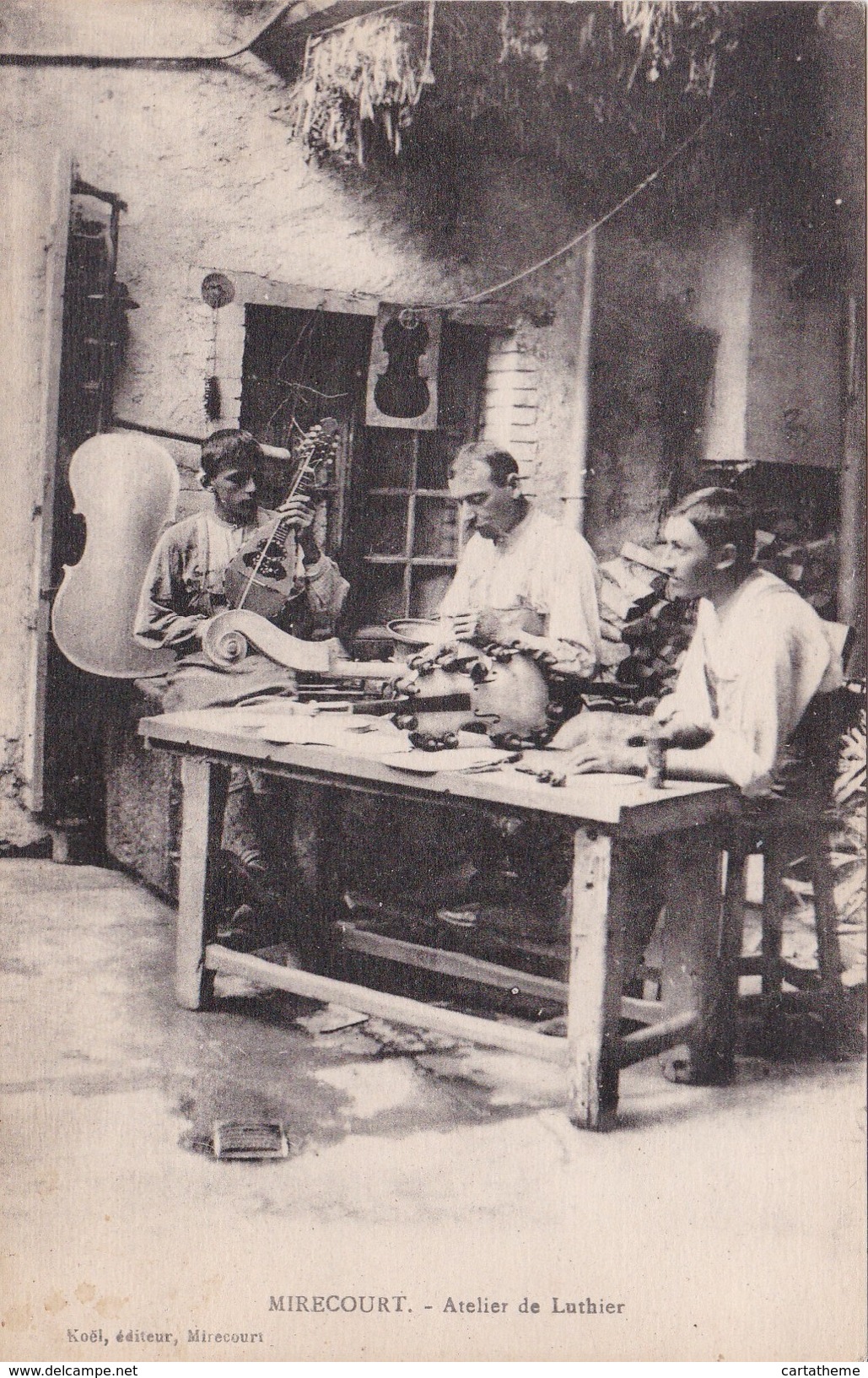 CPA - Métier - Atelier De Luthiers - Mirecourt - Mirecourt