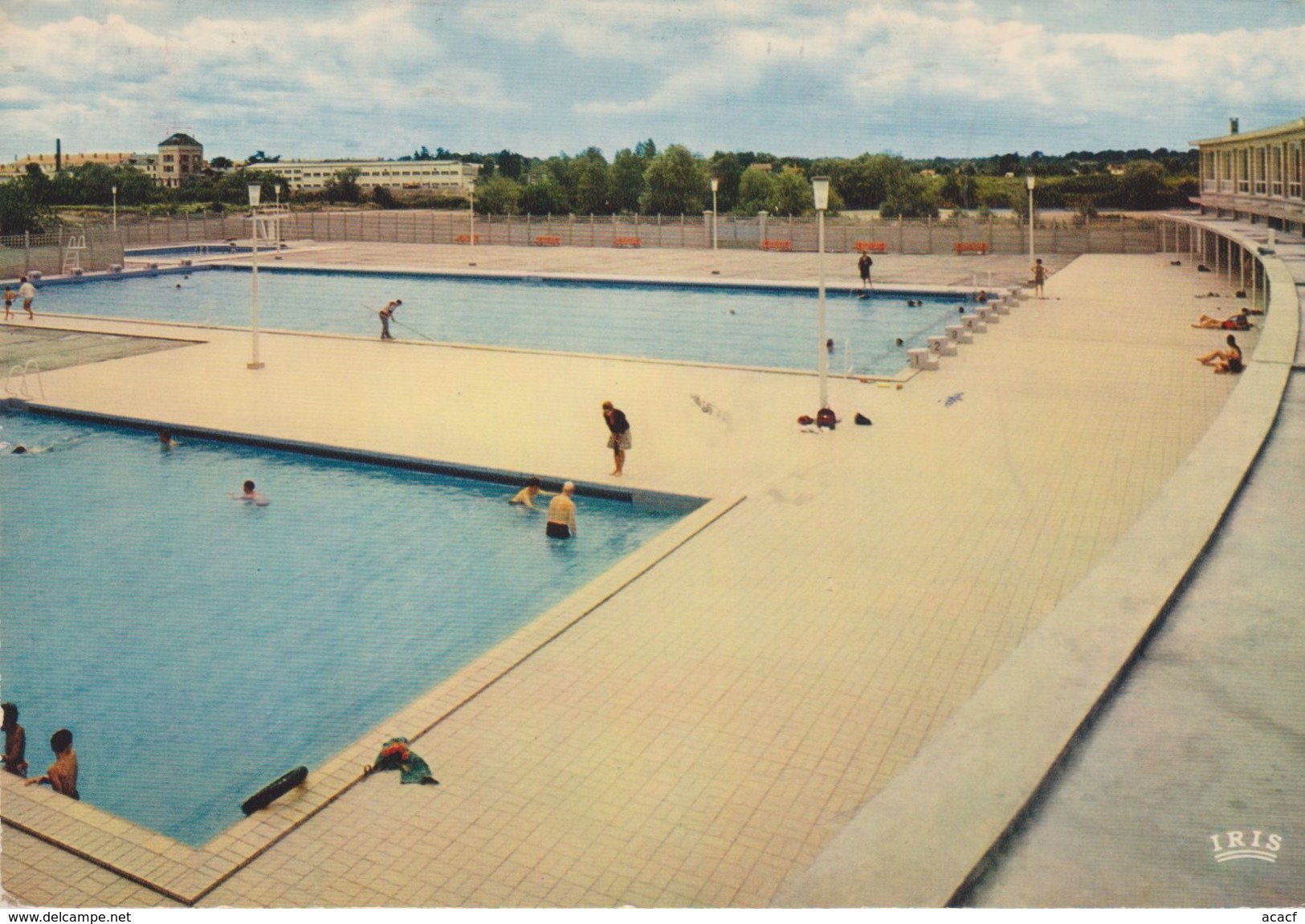 La Piscine De Moulins (03) - - Natation