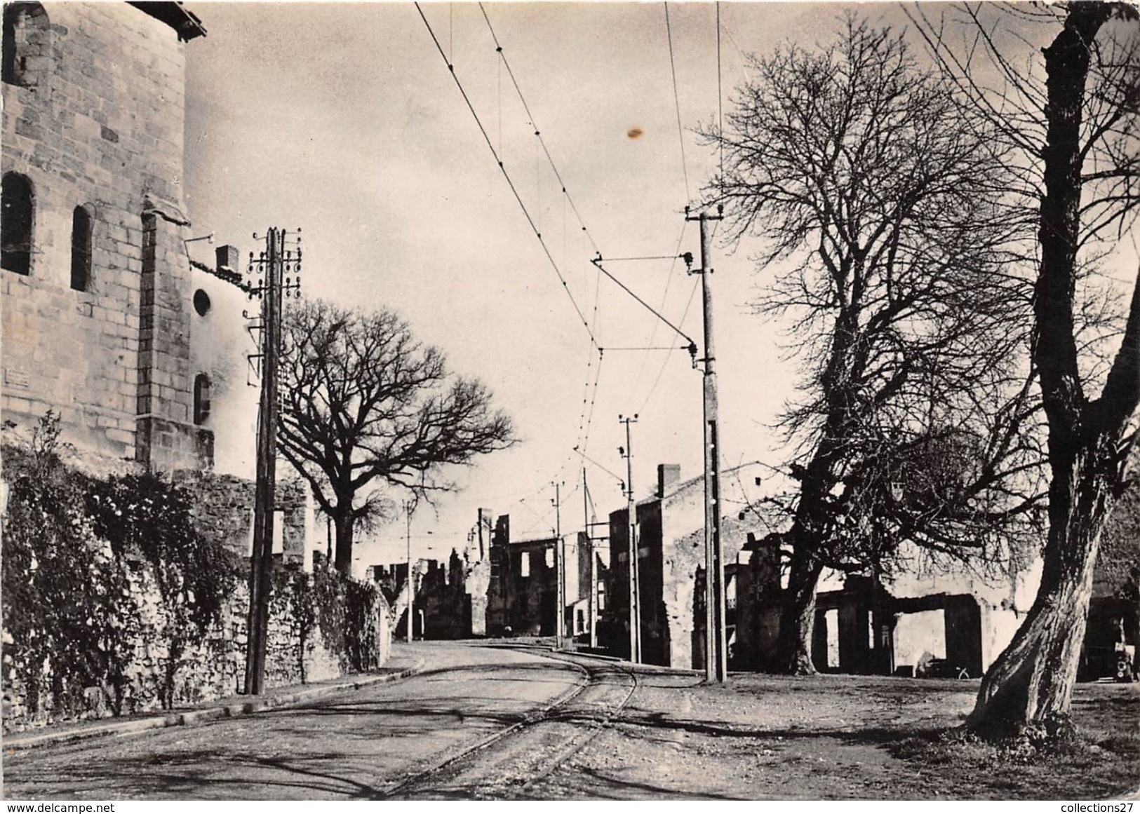 87-ORADOUR-SUR-GLANE- DETRUIT LE 10 JUIN 1944, ROUTE DE LIMOGE, ( CLASSE SITE HISTORIQUE ) - Oradour Sur Glane