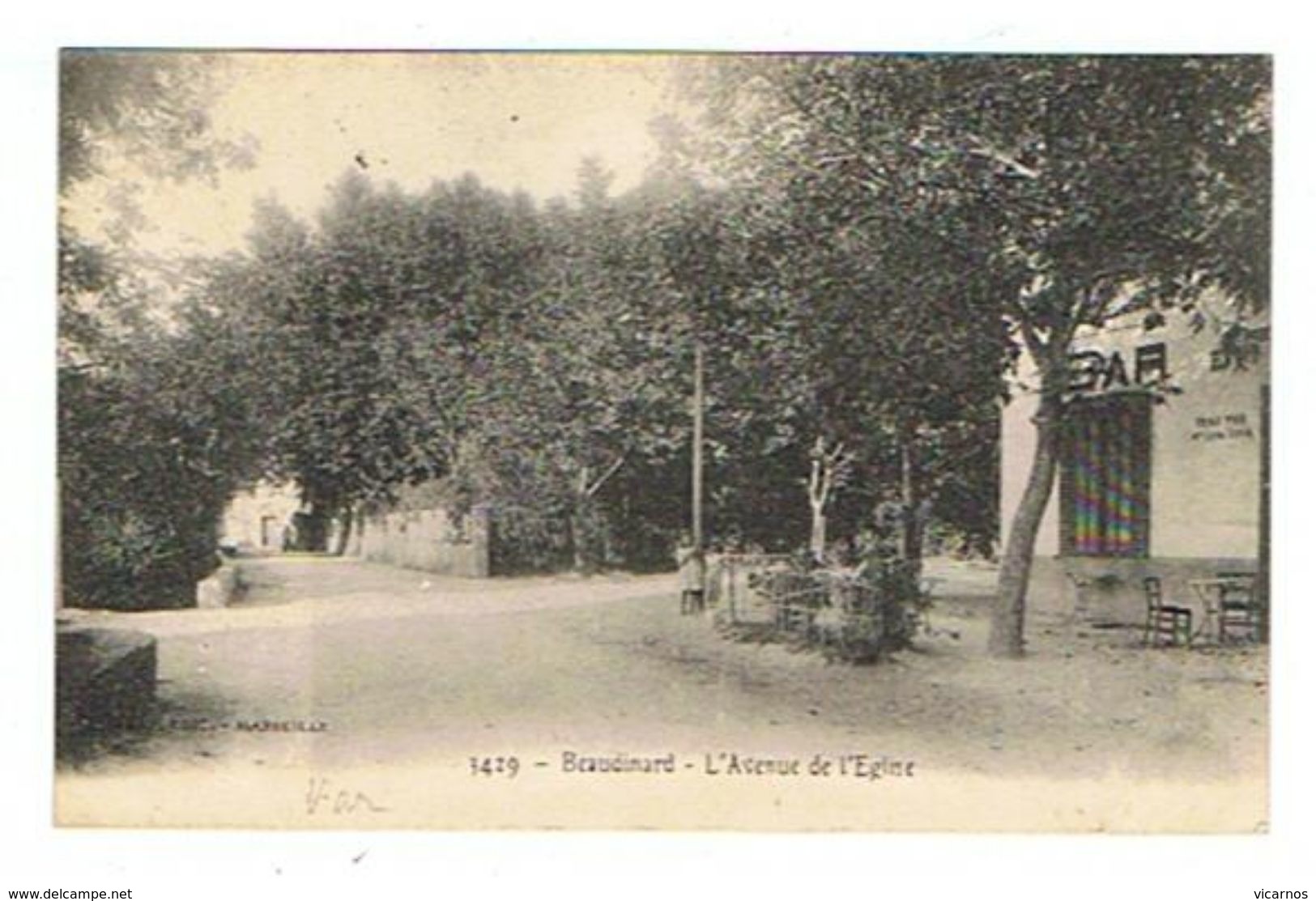 CPA 13 BEAUDINARD L'avenue De L'église - Autres & Non Classés