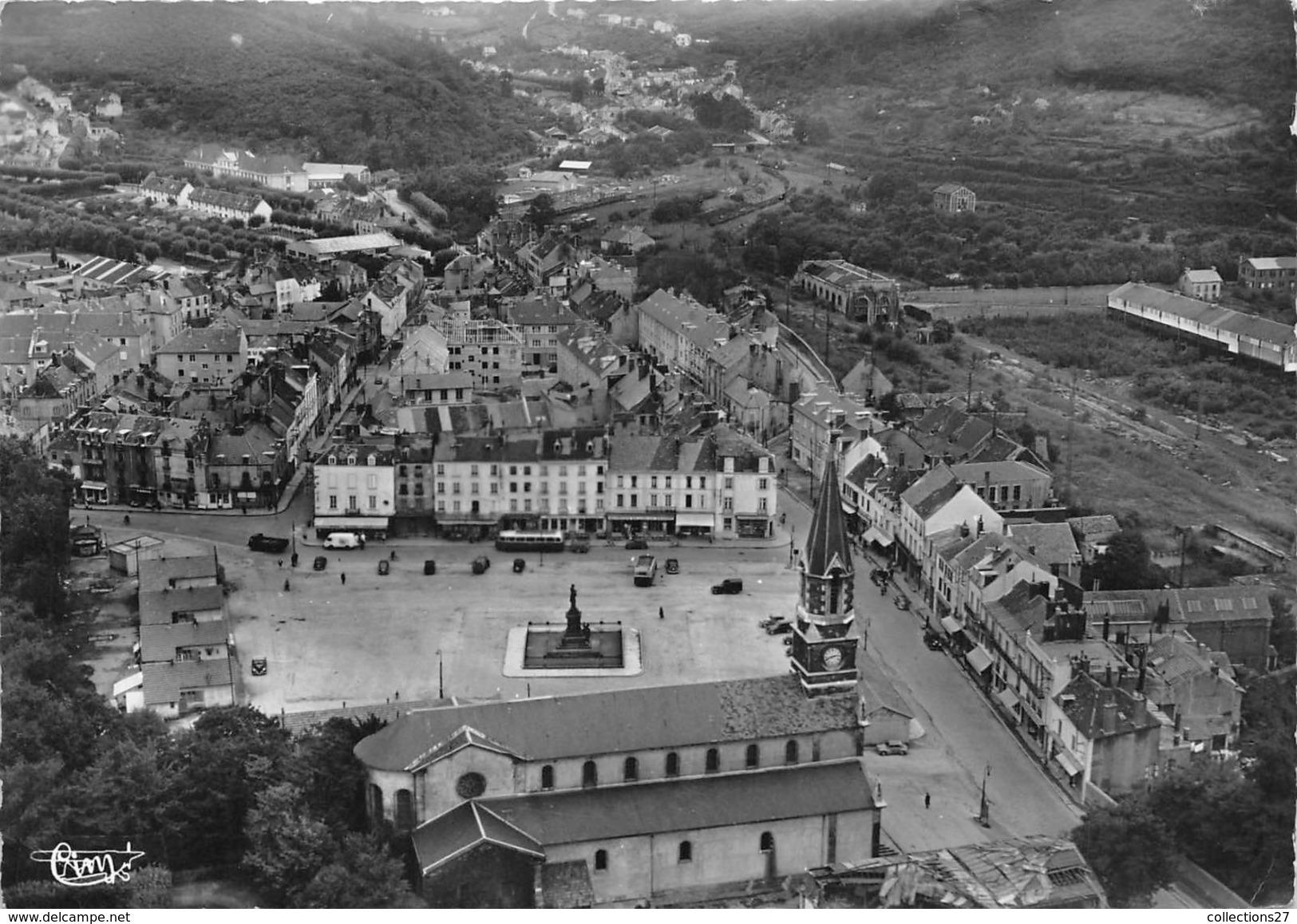 71-LE CREUSOT- VUE AERIENNE, PLACE SHNEIDER - Le Creusot