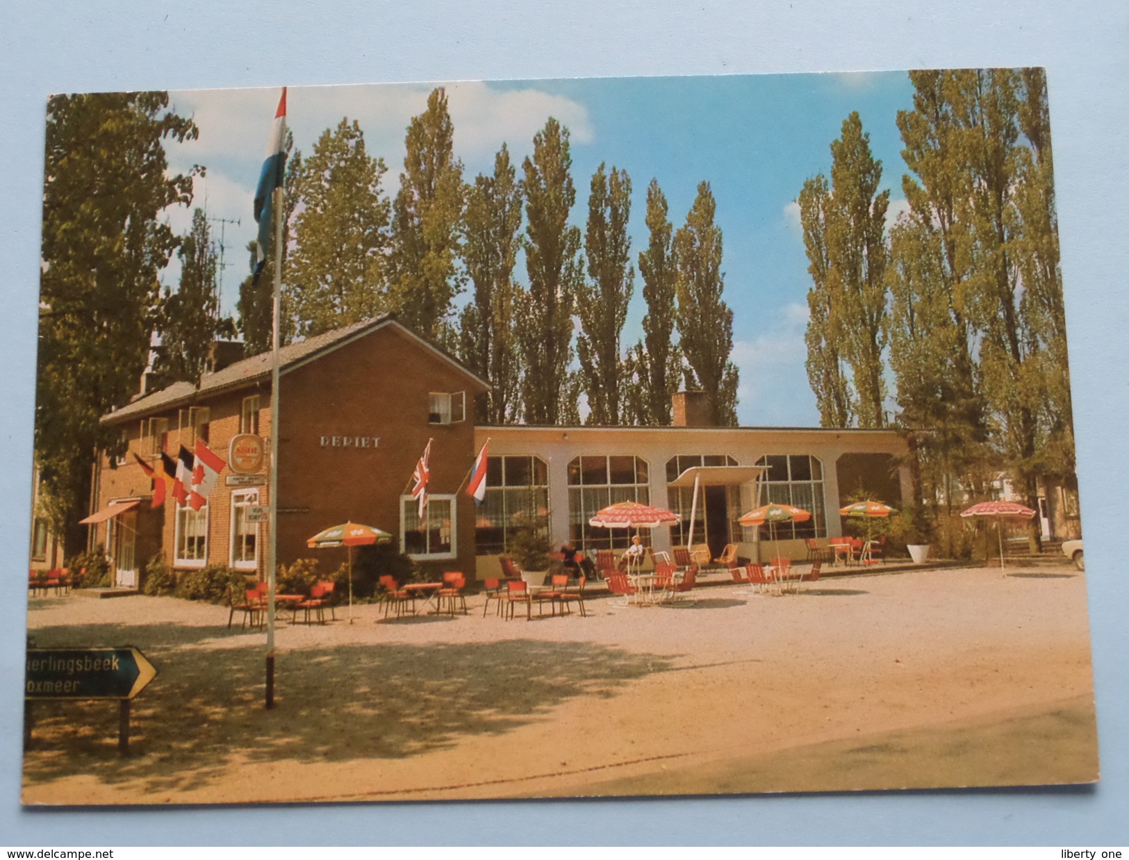 Café-Restaurant DERIET Bij Oorlogs Museum OVERLOON ( JP ) Anno 19?? ( Zie Foto Voor Details ) ! - Boxmeer