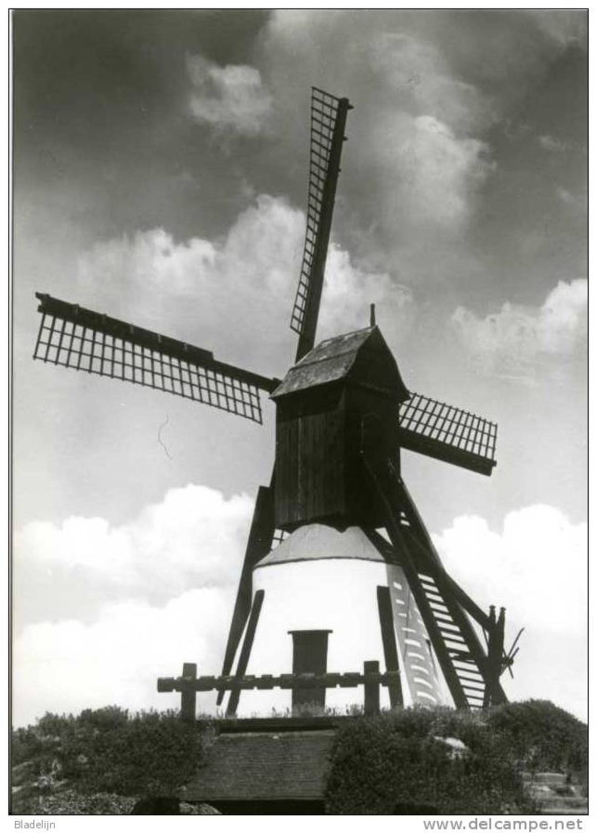 LONDERZEEL (Vlaams-Brabant) - Molen/moulin - Het Merelaantje, Overgebracht Uit Slijpe Bij Middelkerke In 1973. - Londerzeel