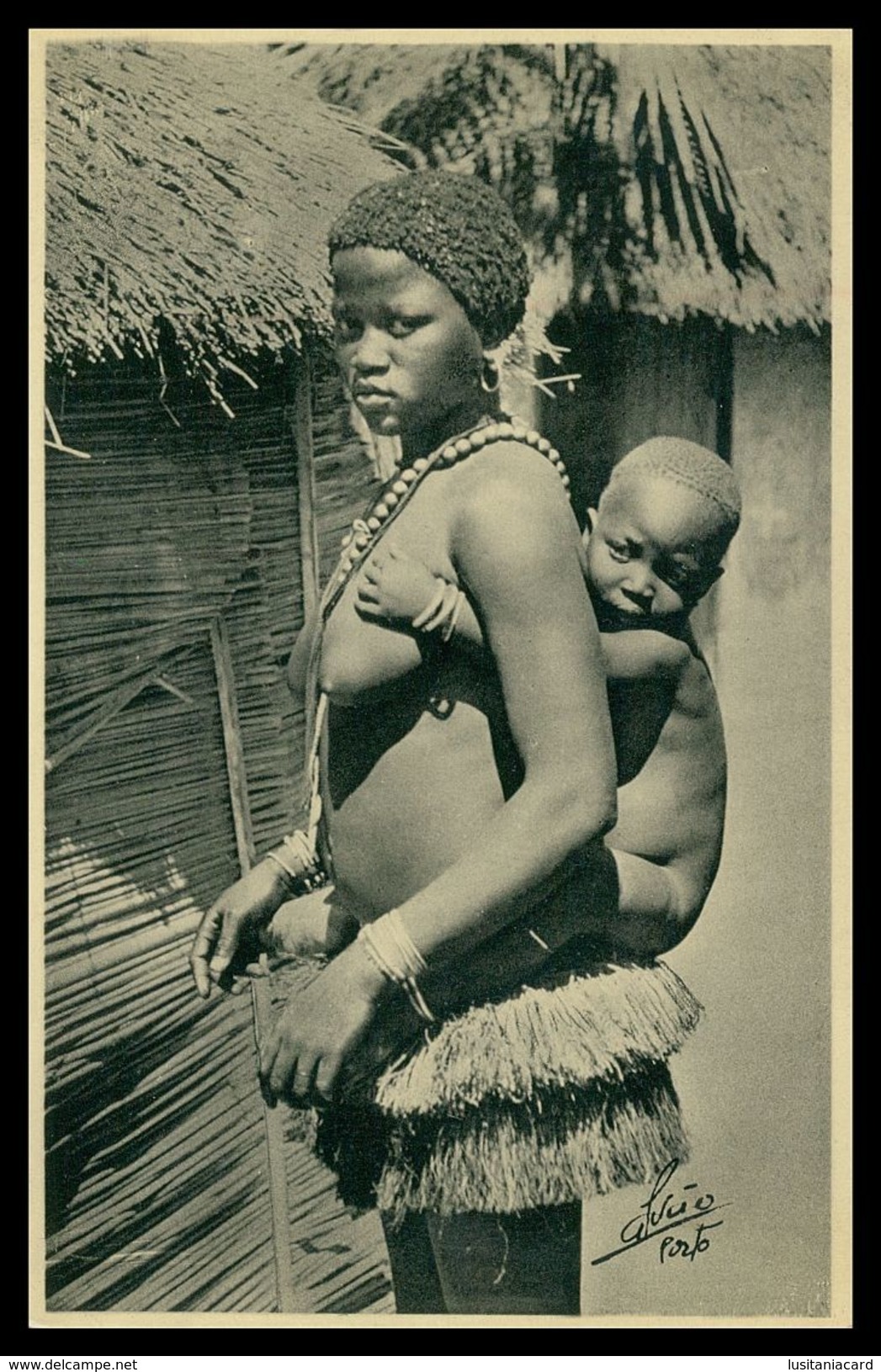 GUINÉ  -EXPOSIÇÕES - Mulher Bigajoz Com  O Filho ( Ed. 1ª Exposição Colonial Portugueza Nº 69/ Foto Alvão) Carte Postale - Guinea Bissau