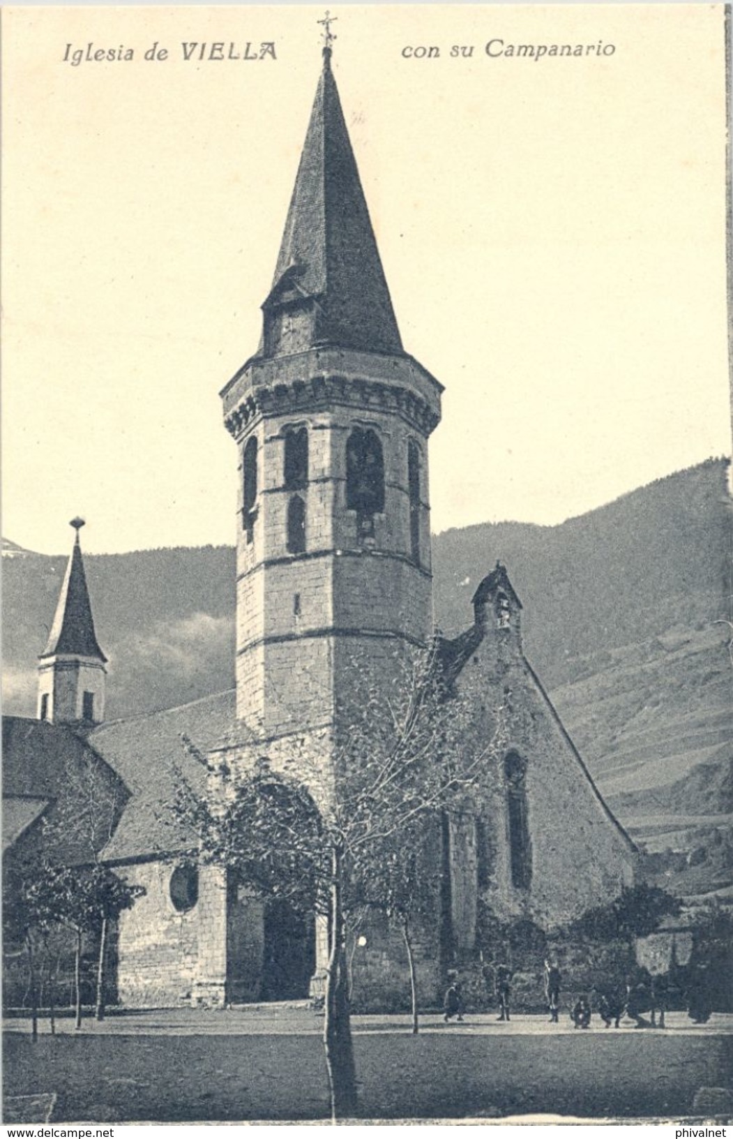 LÉRIDA - VALL DE ARAN , IGLESIA DE VIELLA CON SU CAMPANARIO,  TARJETA  POSTAL NO CIRCULADA - Lérida