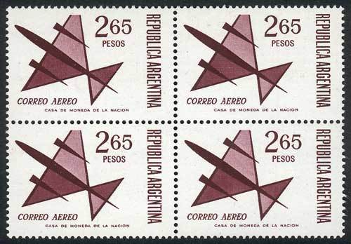 ARGENTINA GJ.1580, 1971 Stylized Airplane $2.65, Block Of 4 With RIBBED GUM (ho - Luchtpost