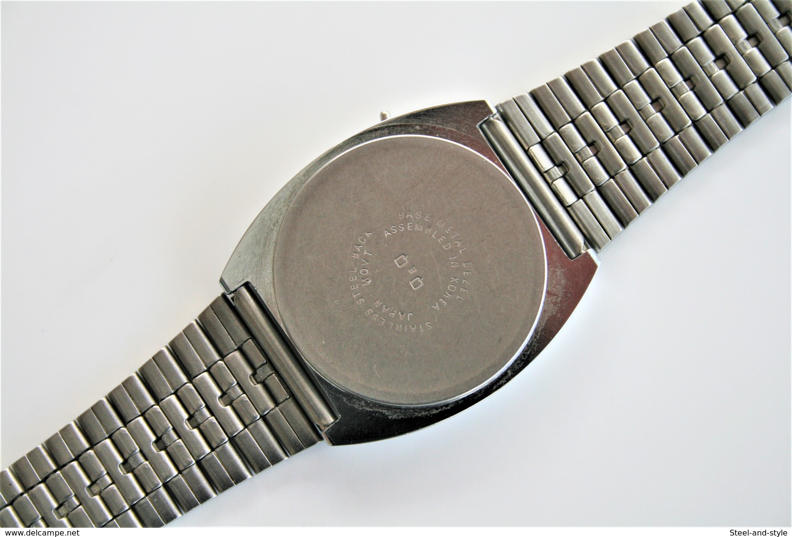 watches : Q&Q BY CITIZEN DIGITAL MEN -   - original  - running - excelent condition