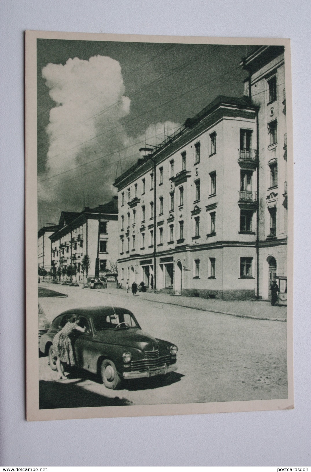 Estonia. Narva. Pushkin Street  - OLD USSR PC 1950s - Old Car Pobeda - Estonia