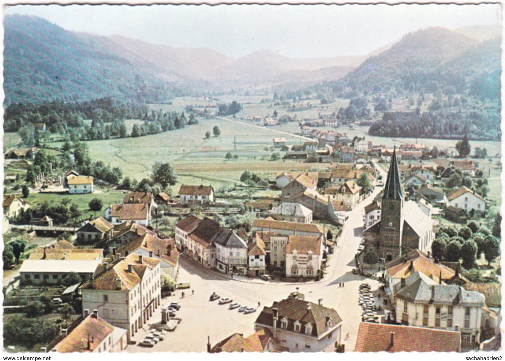 88. Gf. VAGNEY. La Place De L'Hôtel De Ville Et Vue Panoramique De La Vallée Du Bouchot. 1 - Other & Unclassified