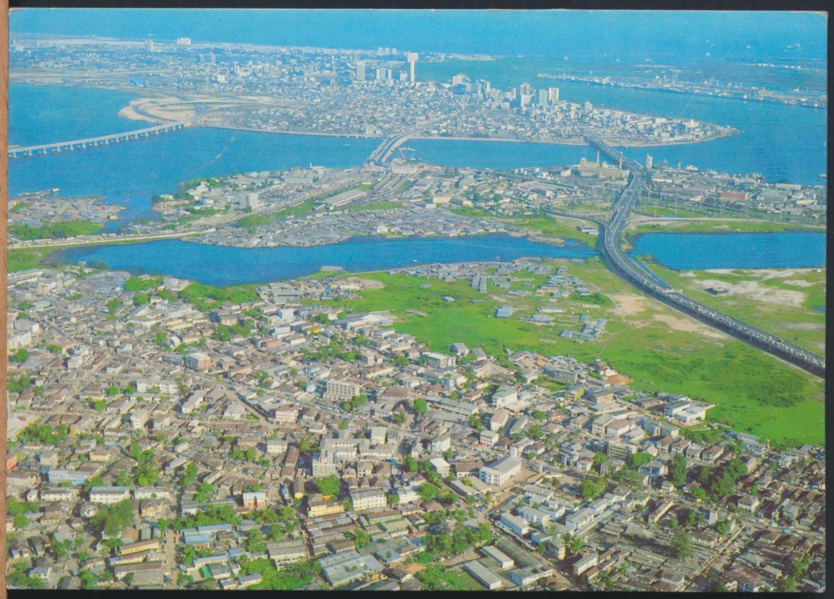 °°° 6598 - NIGERIA - LAGOS - THREE BRIDGES TO LAGOS ISLAND - 1983 With Stamps °°° - Nigeria