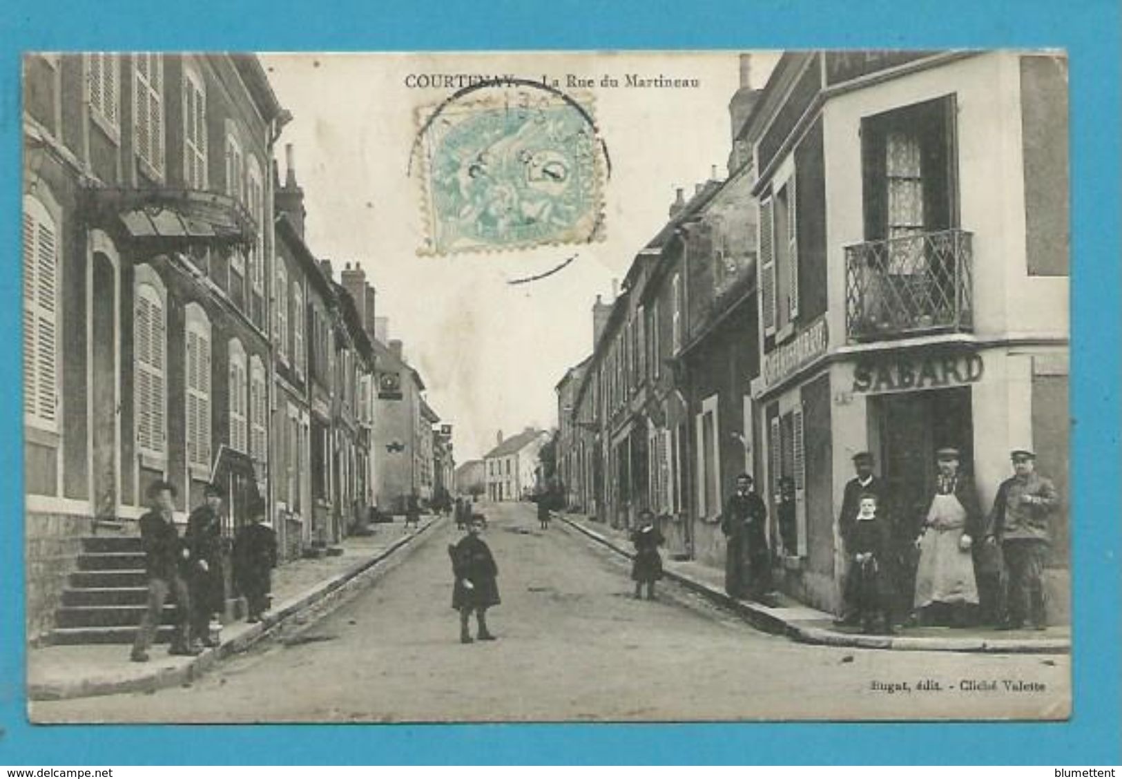 CPA Rue Du Martineau COURTENAY 45 - Courtenay