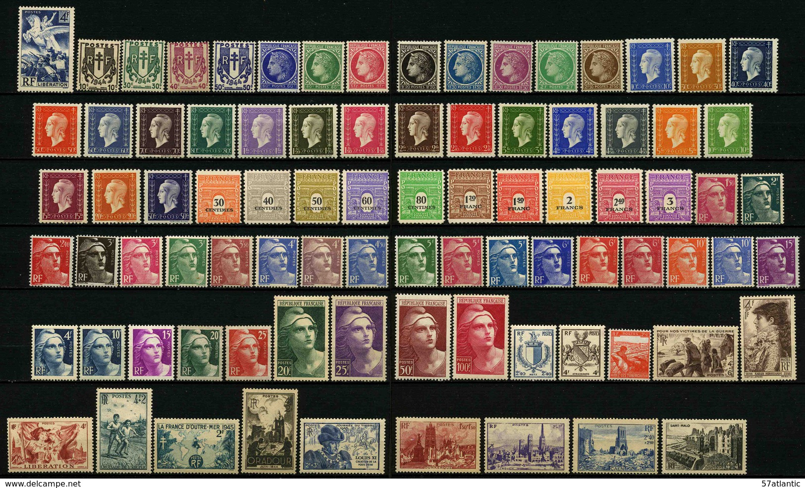 FRANCE - ANNEE COMPLETE 1945 - YT 669 à 747 ** - 85 TIMBRES NEUFS ** - 1940-1949