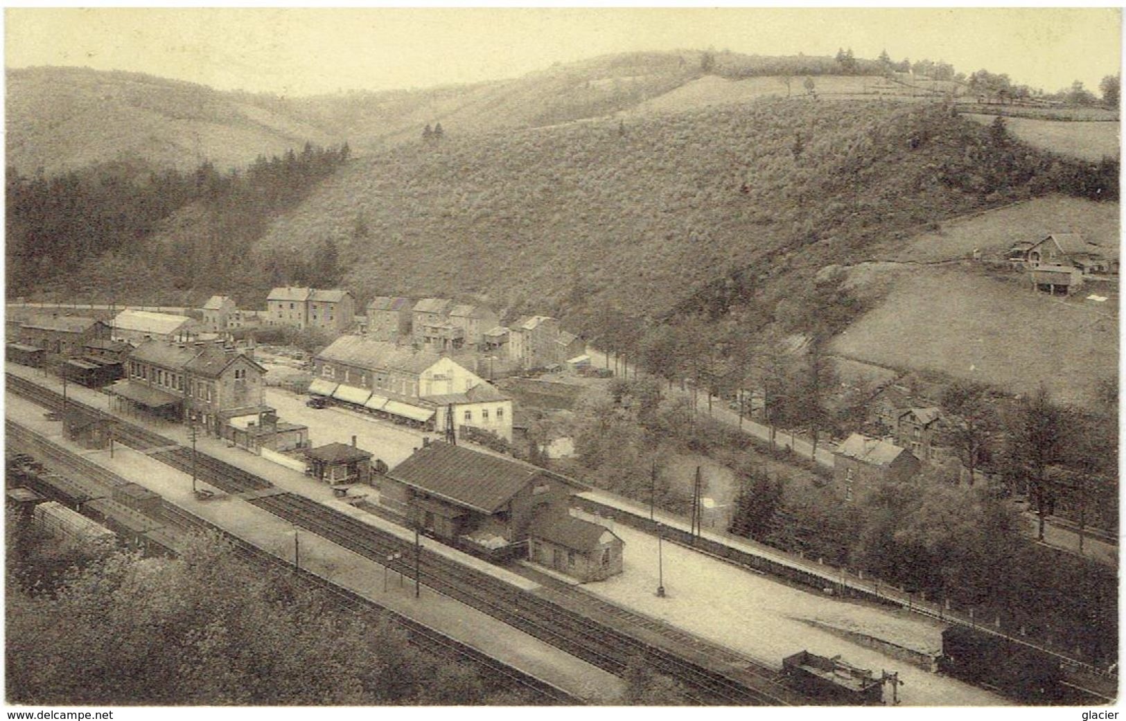 TROIS-PONTS - Place De La Gare Et Route De Vielsalm - Trois-Ponts