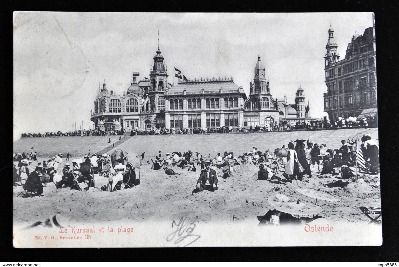 Ostende - Le Kursaal Et La Plage - Oostende