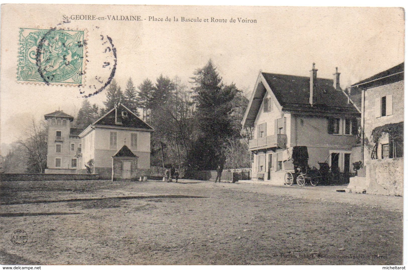 Isère : Saint-Geoire- En-Valdaine : Place De La Bascule - Saint-Geoire-en-Valdaine