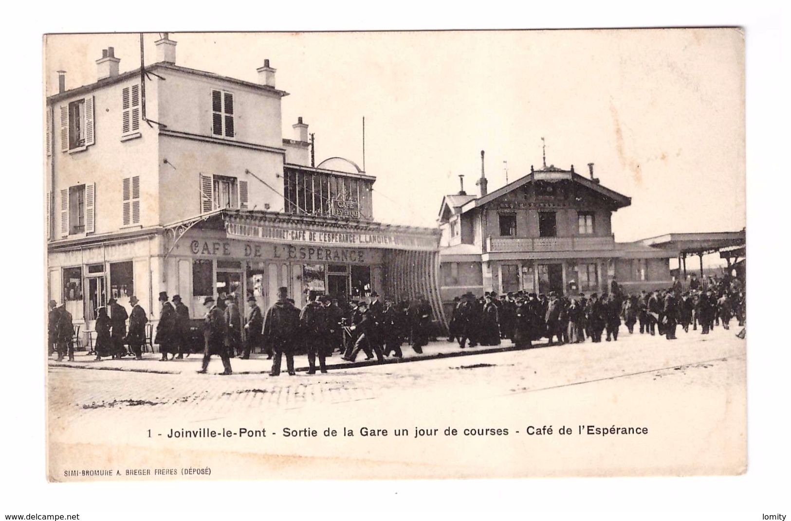 94 Joinville Le Pont Sortie  De La Gare Un Jour De Courses Café De L' Espérance Cpa Animée , Voir état Ci Dessous - Joinville Le Pont