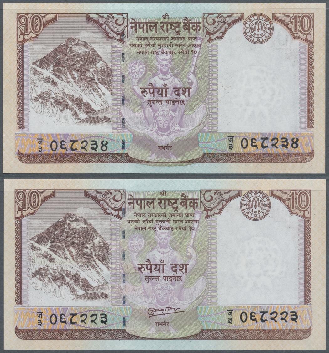 01780 Nepal: Set Of 2 Notes 10 Rupees P. 61, One With Missing Signature And One With Signature For Comparison, Both Cond - Nepal