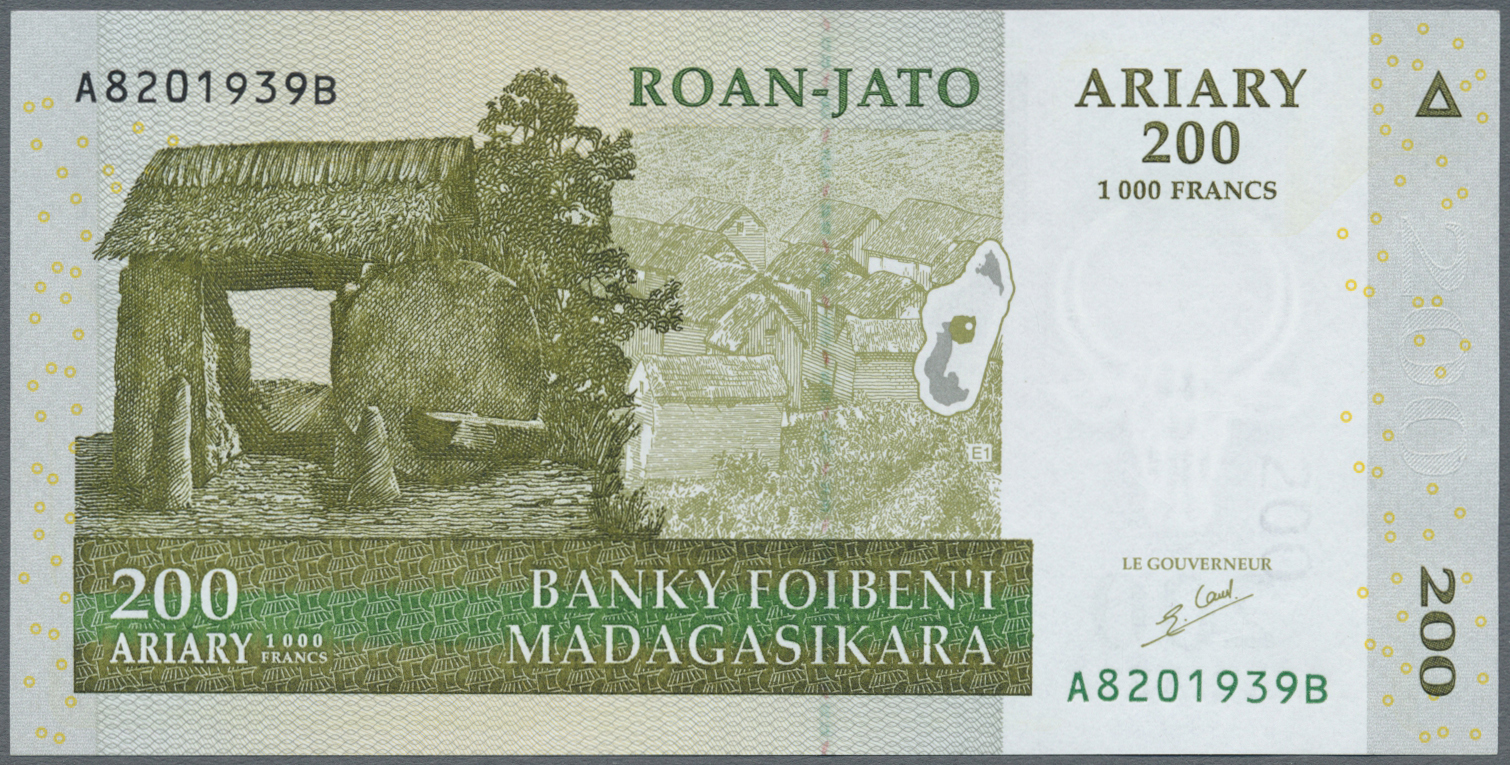 03692 Madagascar: 1994/2008 (ca.), Ex Pick 75-NEW, Quantity Lot With 127 Banknotes In Good To Mixed Quality, Sorted And - Madagascar