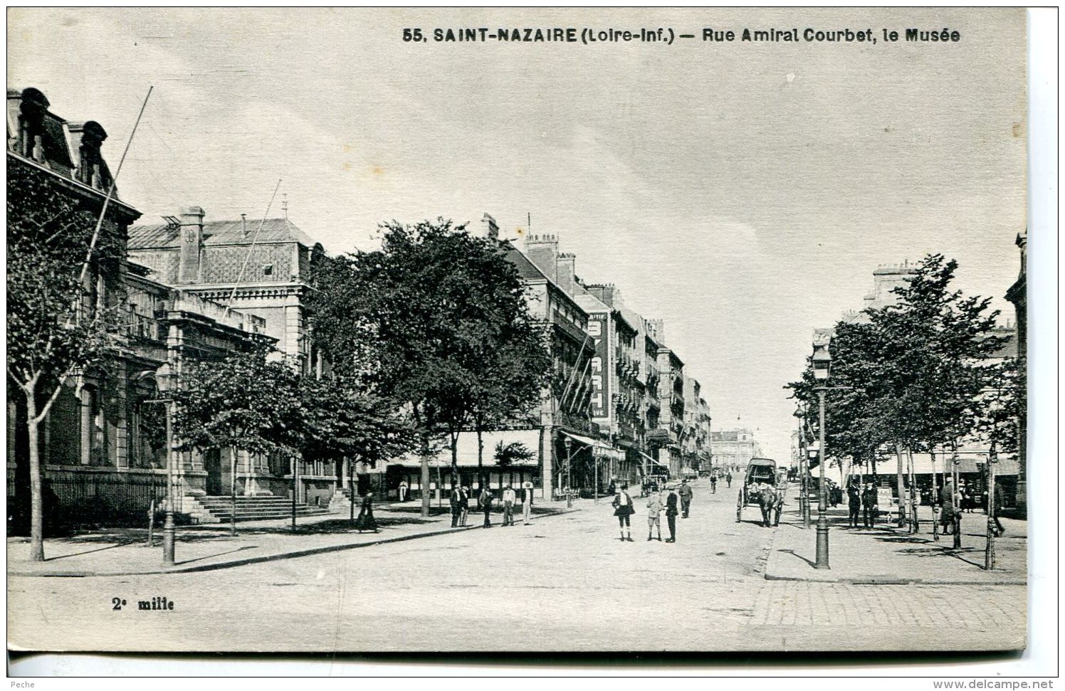 N°55312 -cpa Saint Nazaire -rue Amiral Courbet -le Musée- - Saint Nazaire