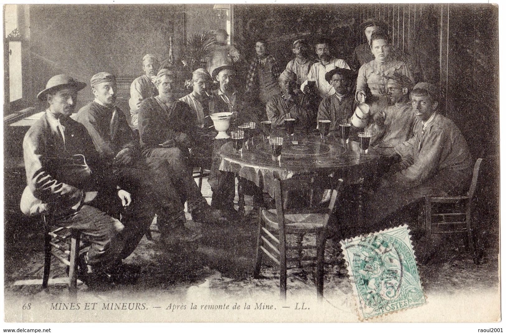 Carte Postée à BILLY MONTIGNY - 62 - Mines Et Mineurs " Gueules Noires " Après La Remonte De La Mine - Béthune ? Lens ? - Autres & Non Classés