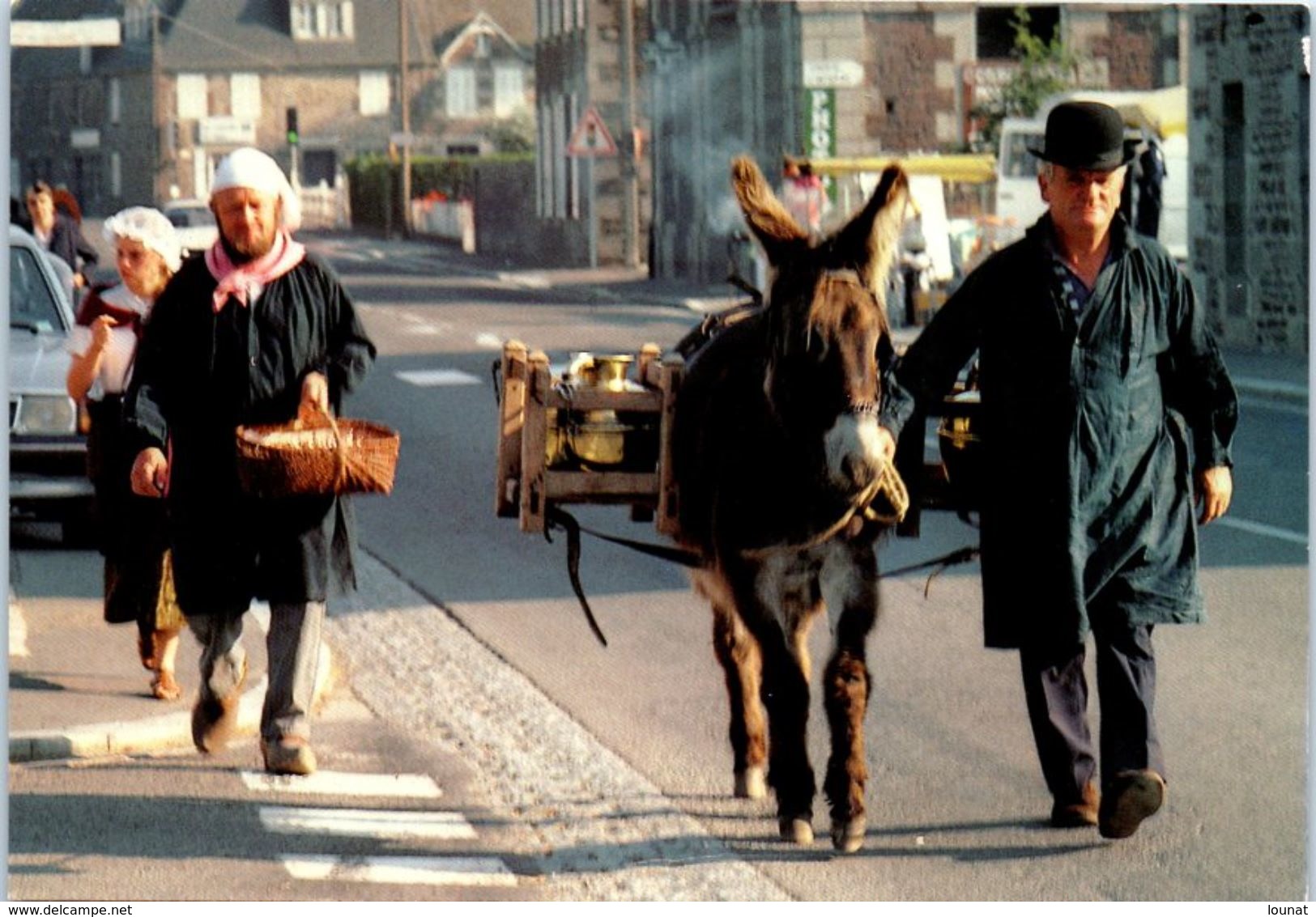 Marché Normand - En Route Pour Le Marché Ambulant (âne) - Venters