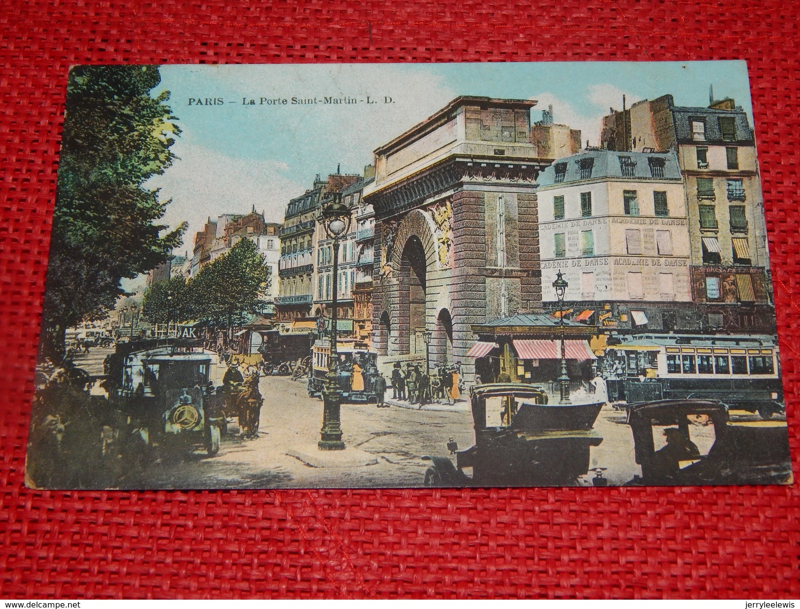 PARIS  -   La Porte Saint-Martin - Other Monuments