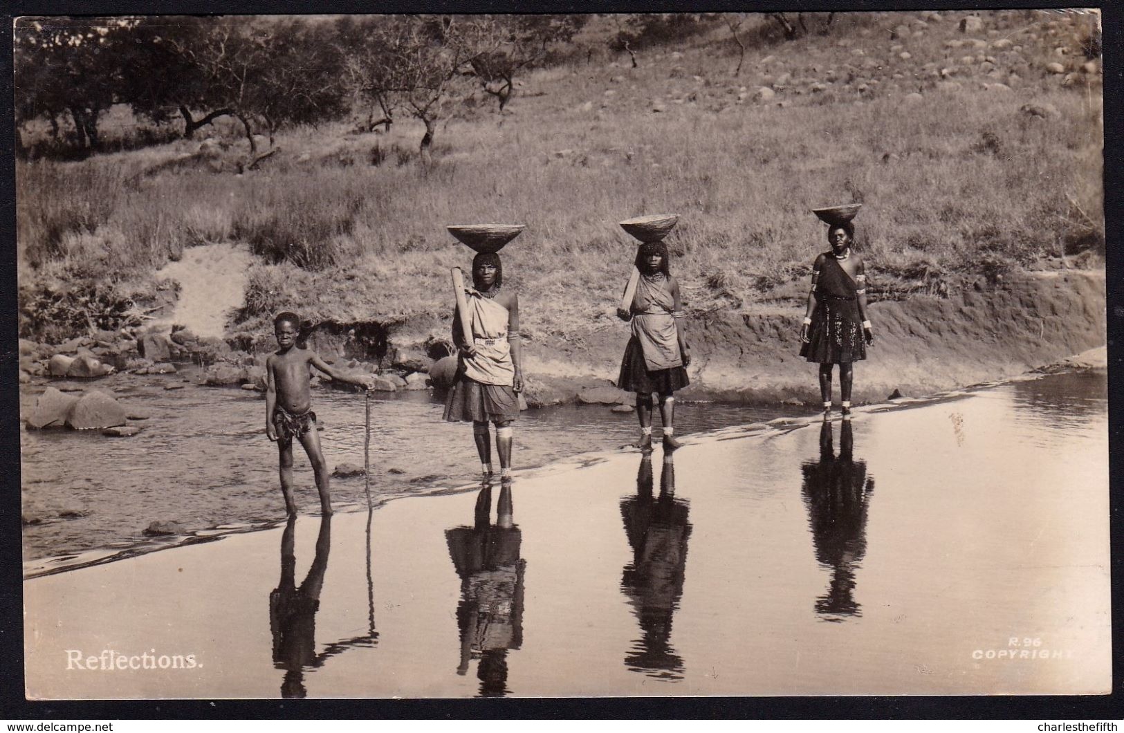 OLD SAPSCO REAL PHOTOCARD SOUTH AFRICA ** REFLECTIONS - NATIVE WOMEN ** AS NEW !! - Südafrika