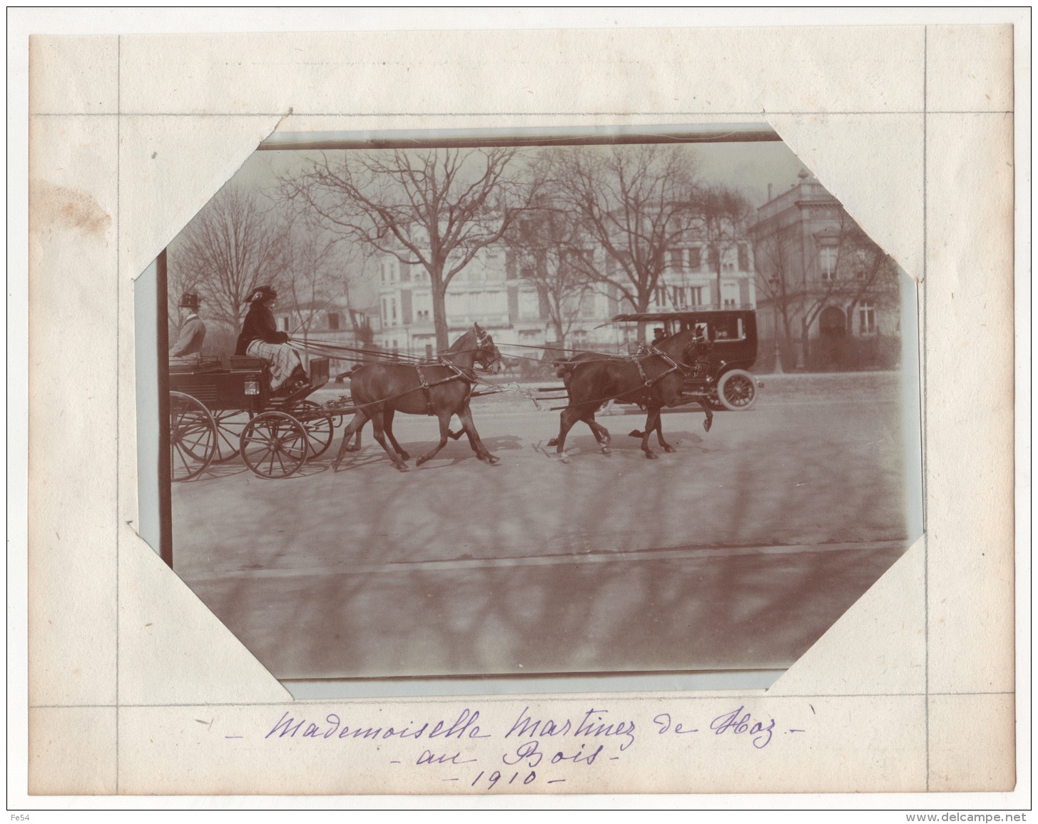 ° PARIS 1910 ° Mlle Martinez De Haz Au Bois ° DILIGENCE ° CALECHE ° ATTELAGE ° AUTOMOBILE ° - Autres & Non Classés