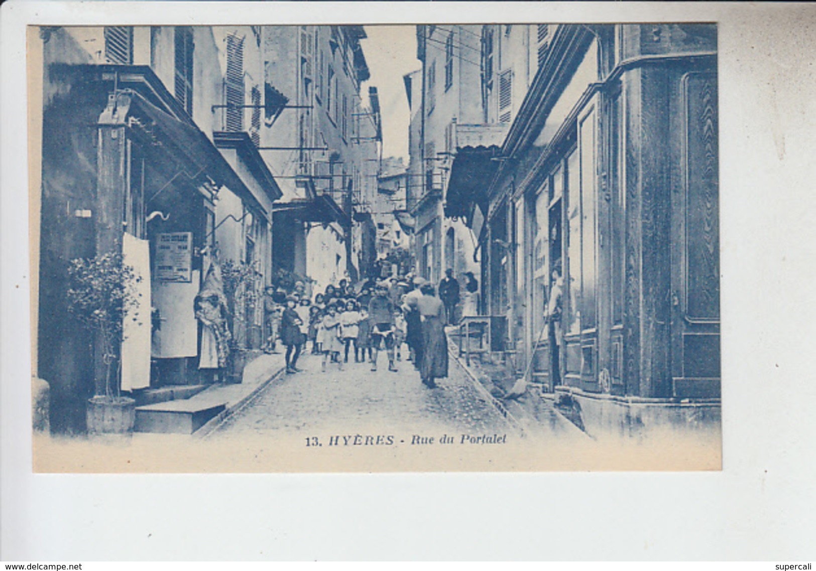 N°486  VAR.HYERES .  RUE  DU PORTALET N° 13 G.ARTAUD EDITEUR - Hyeres