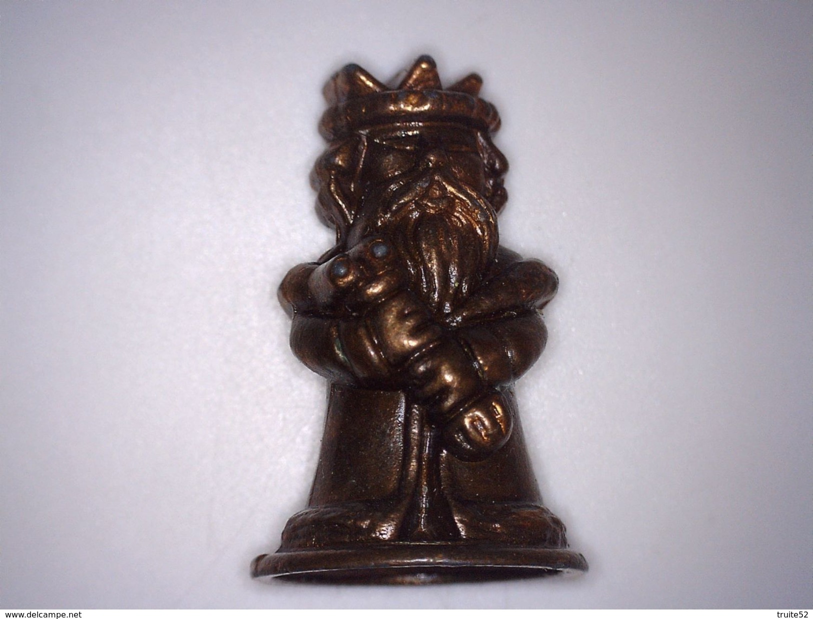 FIGURINE KINDER METAL ROI EN METAL - Metalen Beeldjes