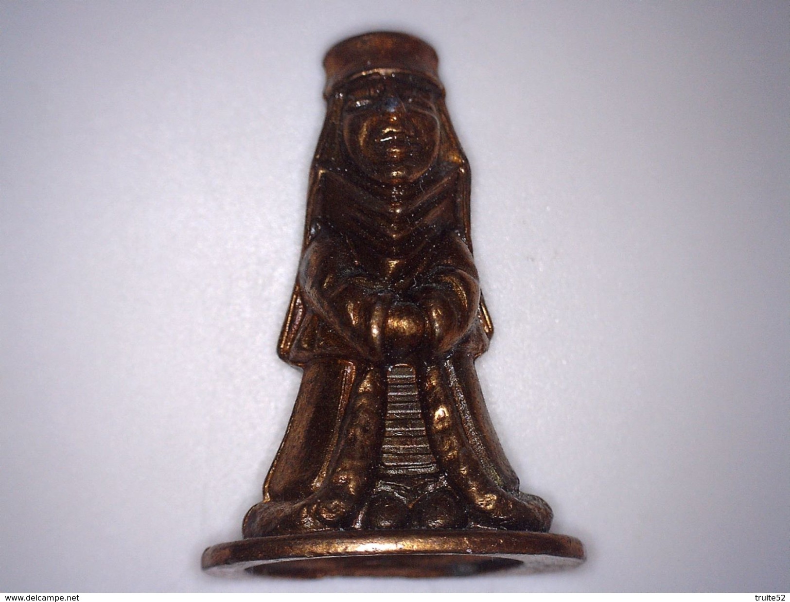 FIGURINE KINDER METAL REINE EN METAL - Metalen Beeldjes