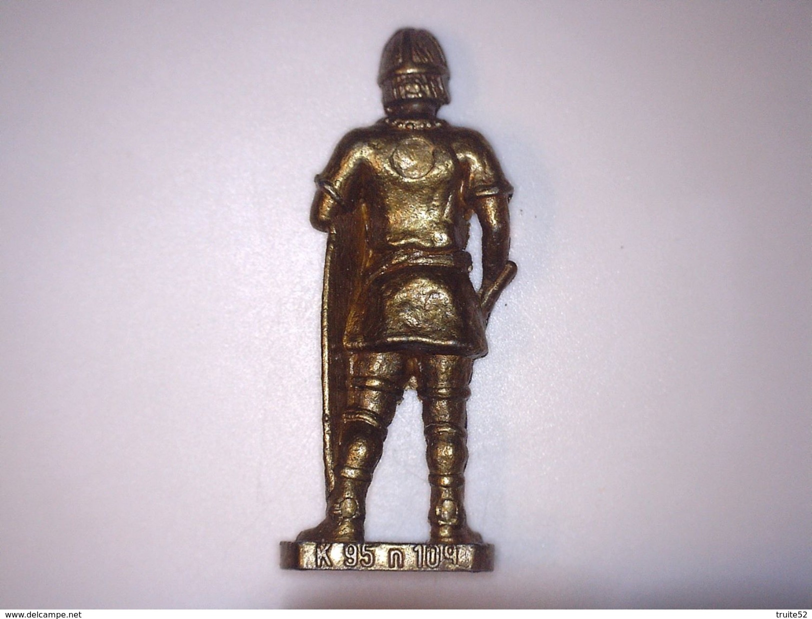 FIGURINE KINDER METAL SOLDAT HUN 3 - Metal Figurines