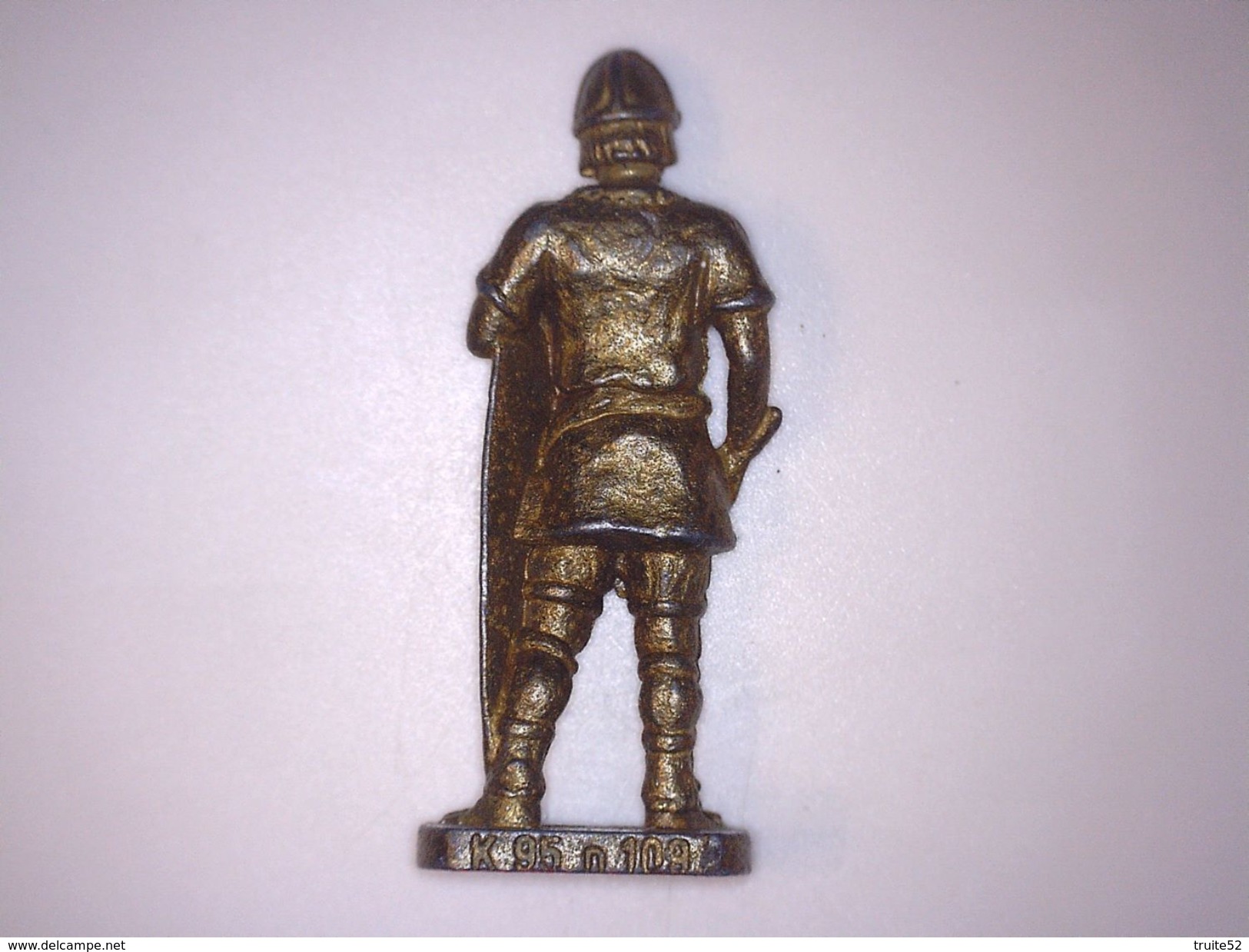 FIGURINE KINDER METAL SOLDAT HUN 3 - Figurines En Métal