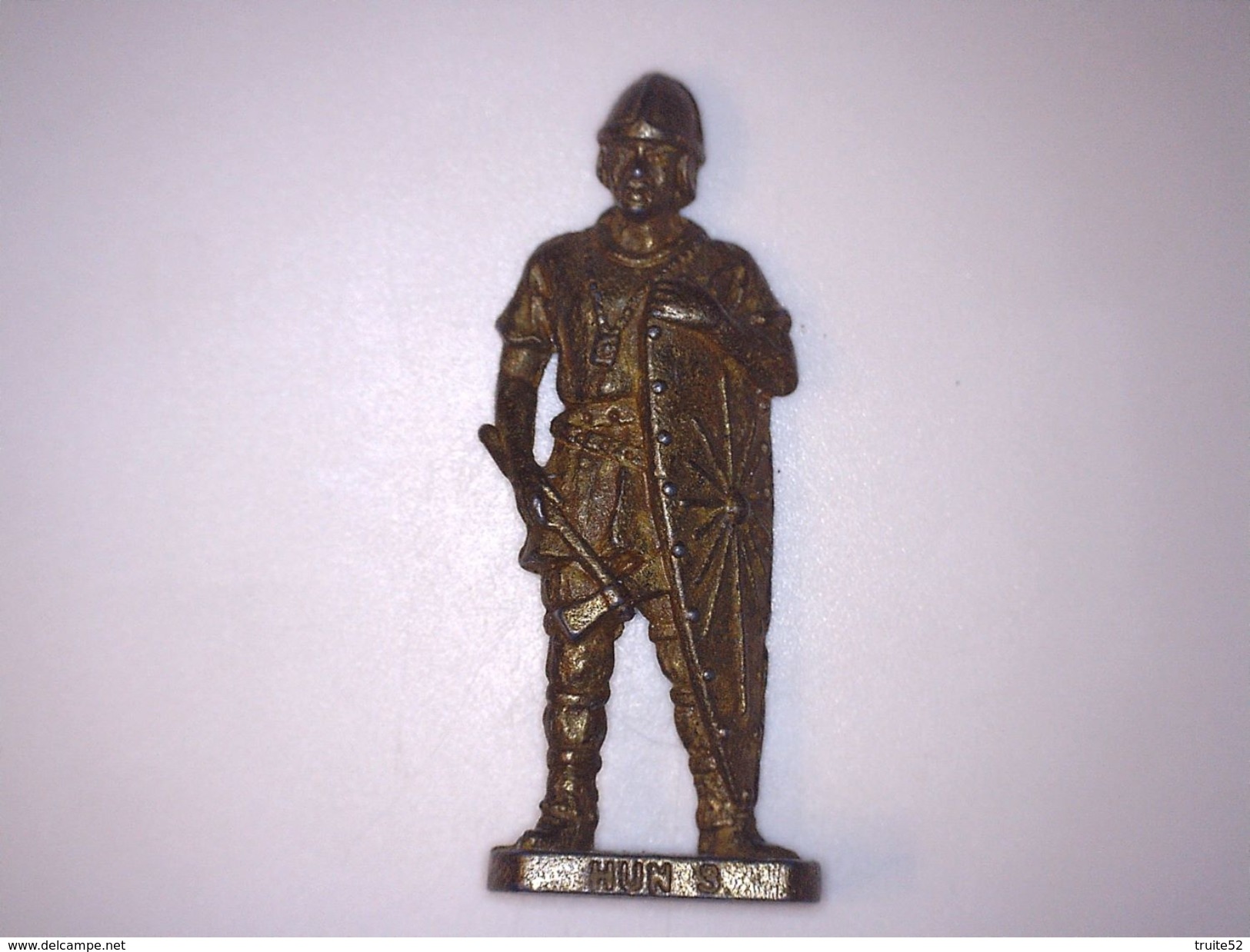 FIGURINE KINDER METAL SOLDAT HUN 3 - Metalen Beeldjes