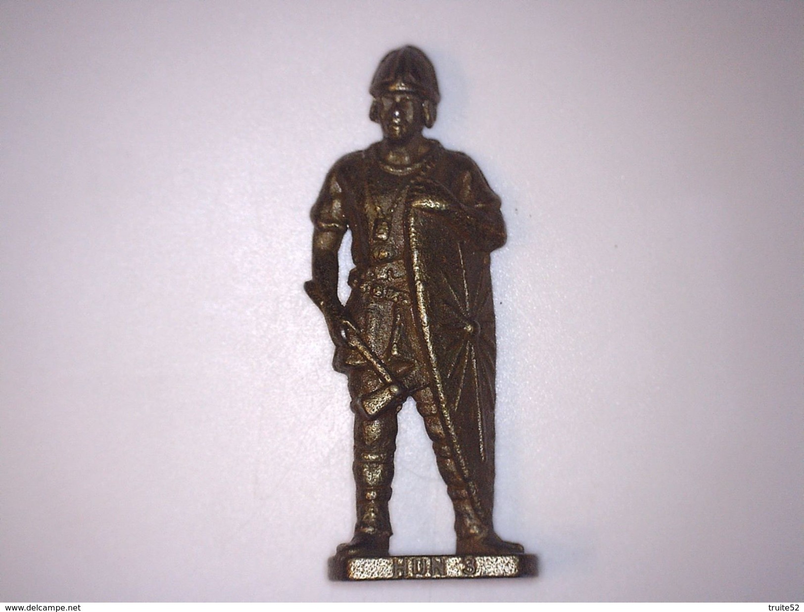 FIGURINE KINDER METAL SOLDAT HUN 3 - Metalen Beeldjes