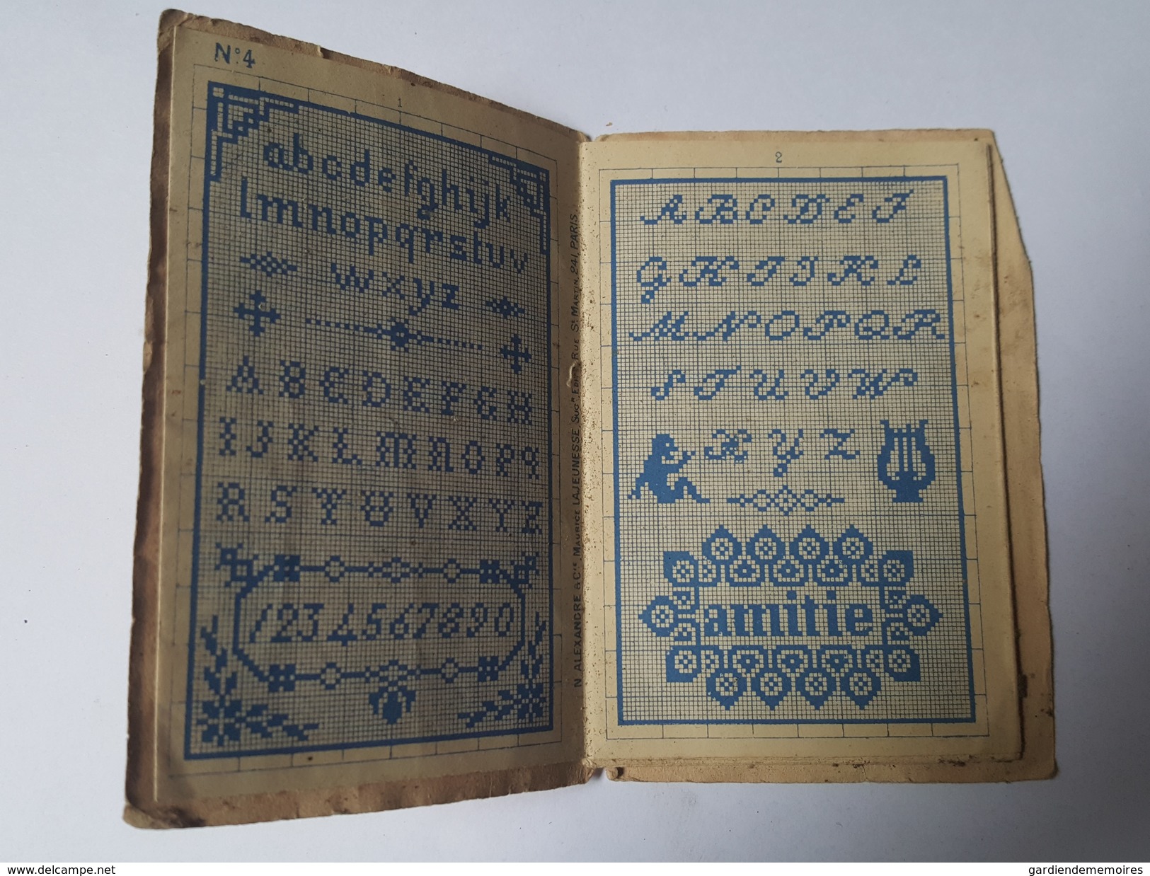 Carnet N°4 - Alphabets Variès Broderies N. Alexandre, 241 Rue Saint Martin à Paris - Dessinateur éditeur - Autres & Non Classés