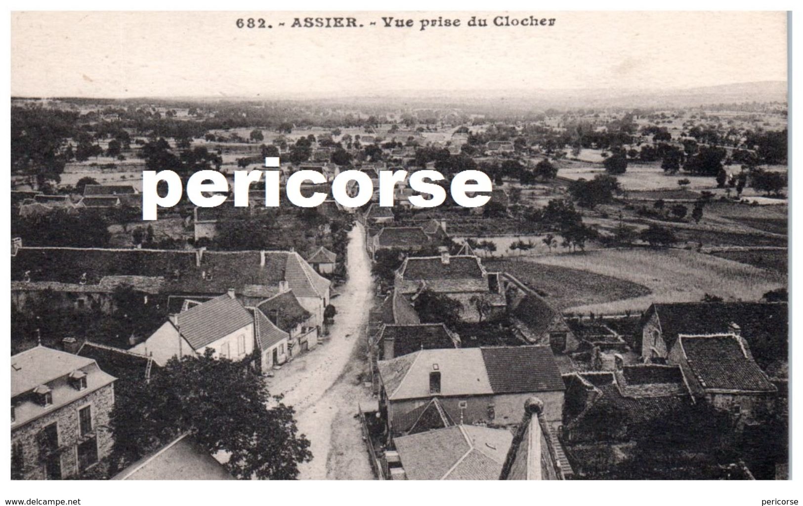 46  Assier  Vue Prise Du Clocher - Assier