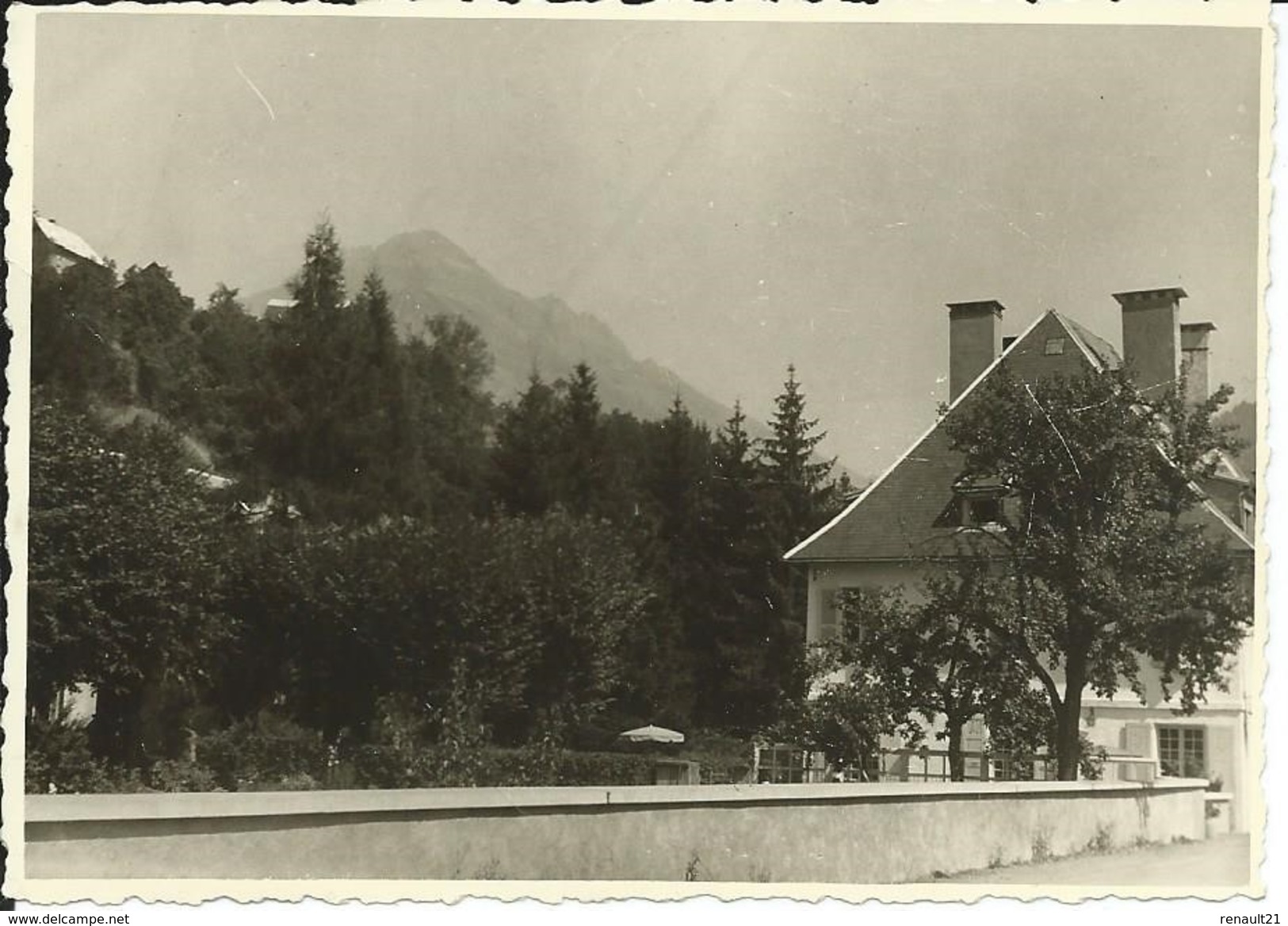 Allemont-(Isère)- Photo: (11.5 Cm X 8 Cm) "Hôtel Les Tilleuls", Août 1961 (Voir Verso) (Légère Pliure Bas à Gauche) - Lieux