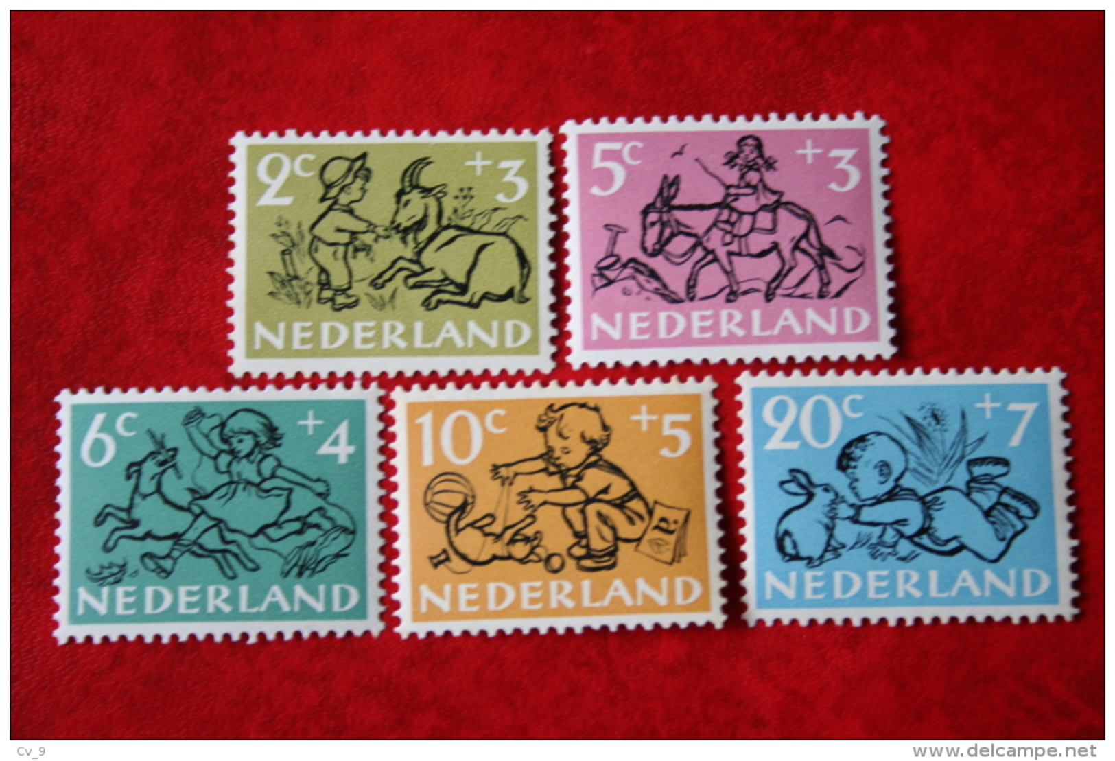 Kinderzegels, Child Welfare Kinder Enfant NVPH 596-600 (Mi 601-605) 1952 POSTFRIS / MNH ** NEDERLAND / NIEDERLANDE - Ungebraucht