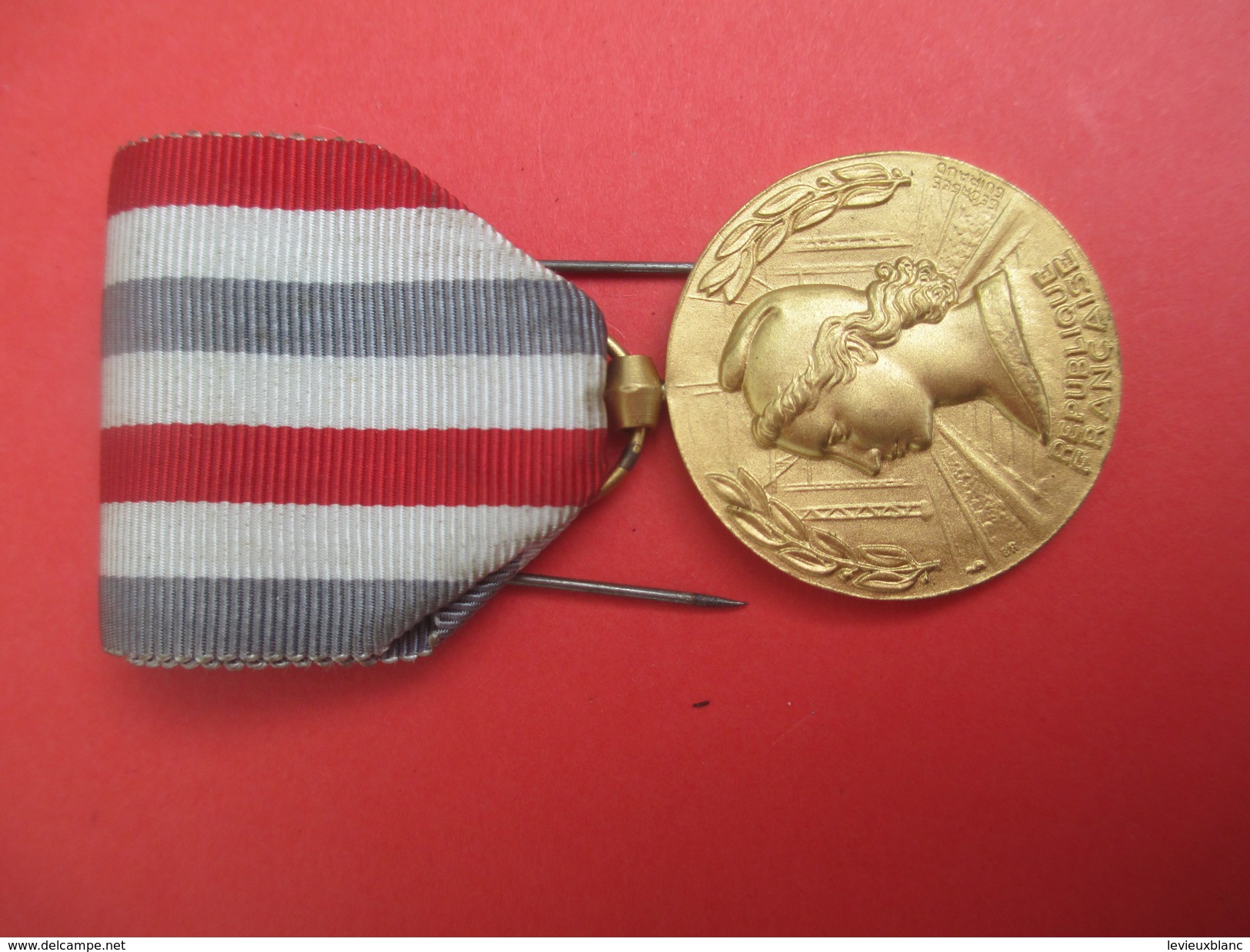 2 Médailles  Des Chemins De Fer/ Argent Et Or/ R Labarre/ 1948 Et 1958      Med176 - Frankreich