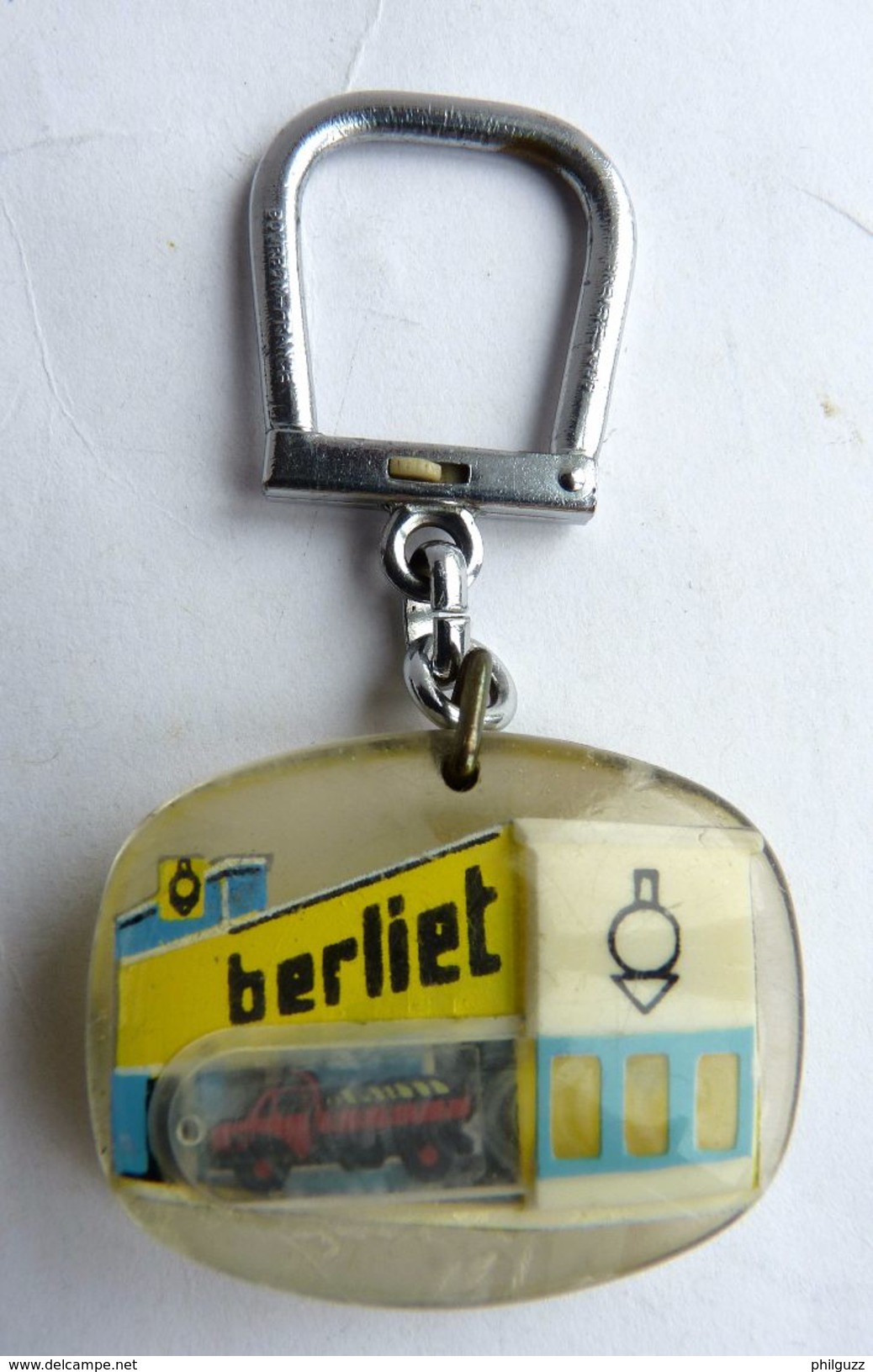 PORTE CLES KEY CHAIN BOURBON - BERLIET CAMION ROUGE  - INCLUSION MOBILE - Key-rings