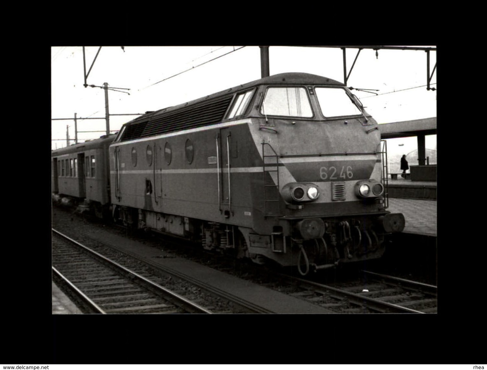 TRAINS - BERCHEM - BELGIQUE - Locomotive 6246 -1977 - Trains