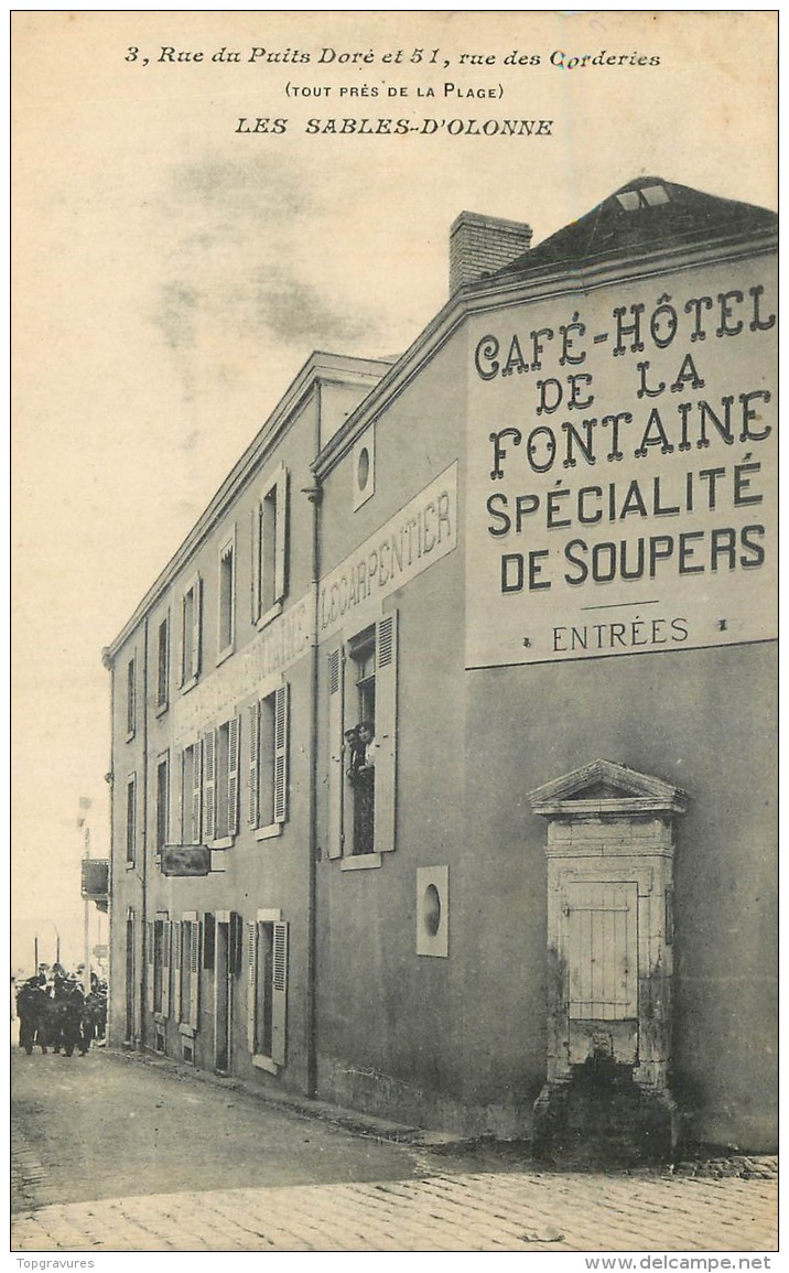 85 LES SABLES-D'OLONNE 3 RUE DU PUITS DORE ET 51 RUE DES CORDERIES - CAFE HOTEL DE LA FONTAINE - Sables D'Olonne